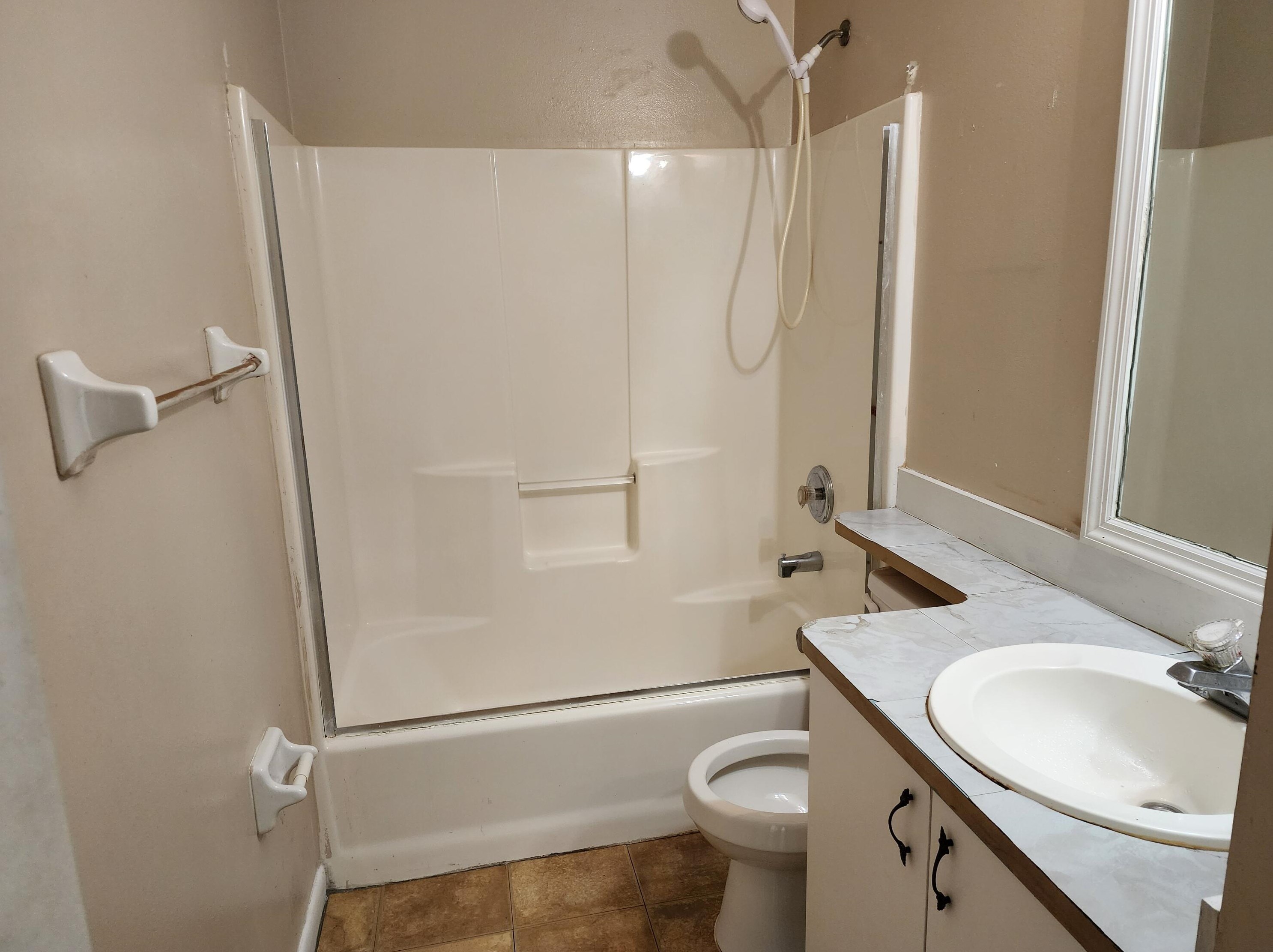 1045 Coleman Ave, Fort Pierce FL  34953-1856 exterior