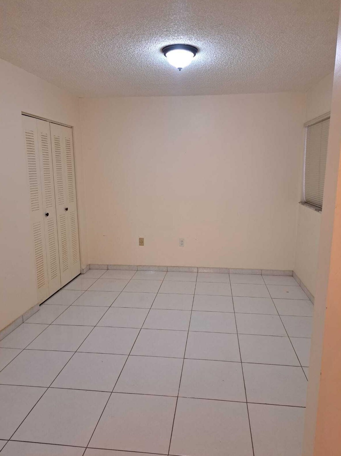 6801 Harding Ave, Miami FL  33141-3826 exterior