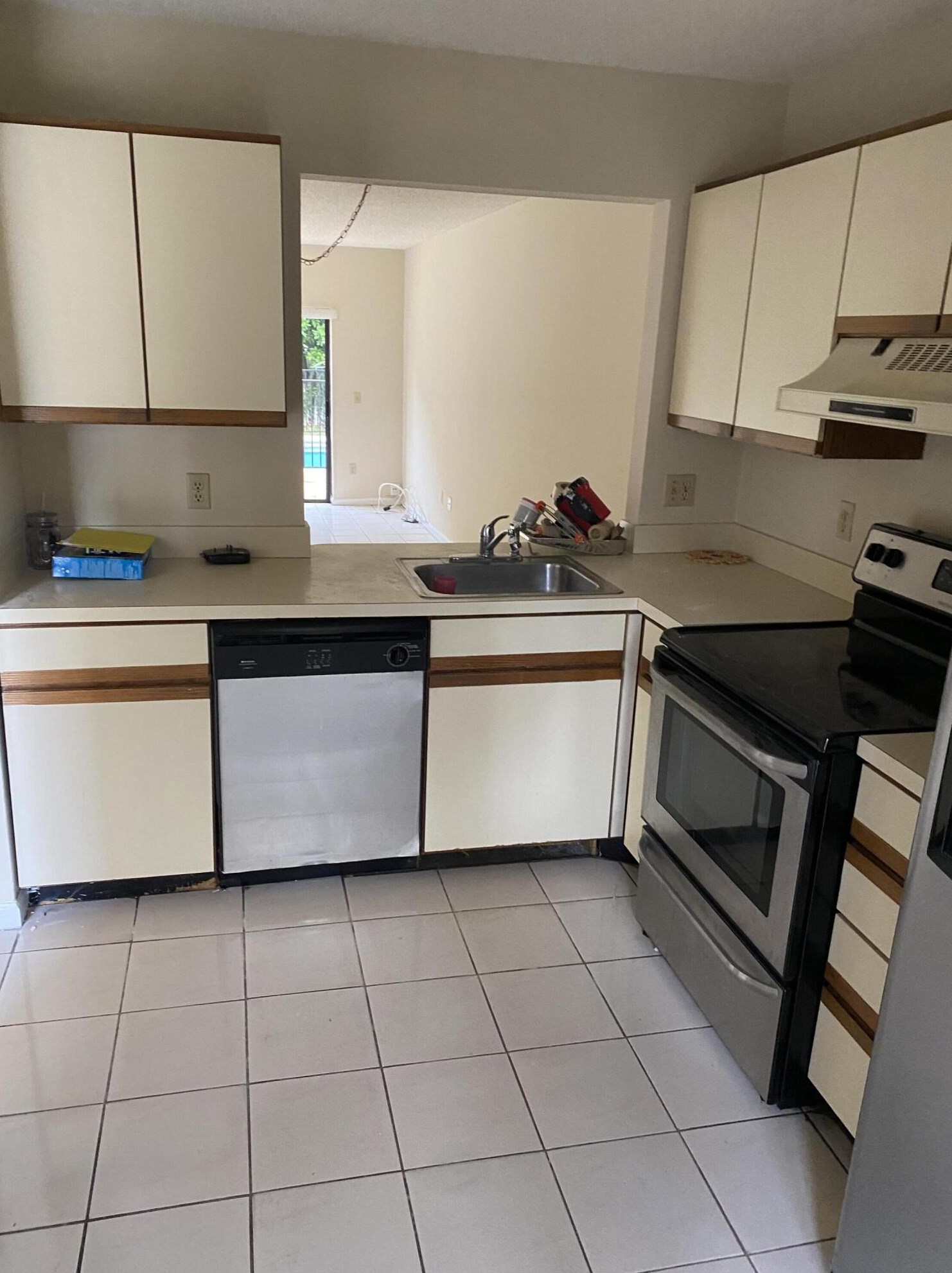 1144 Goldenrod Rd #b, West Palm Beach, FL 33414