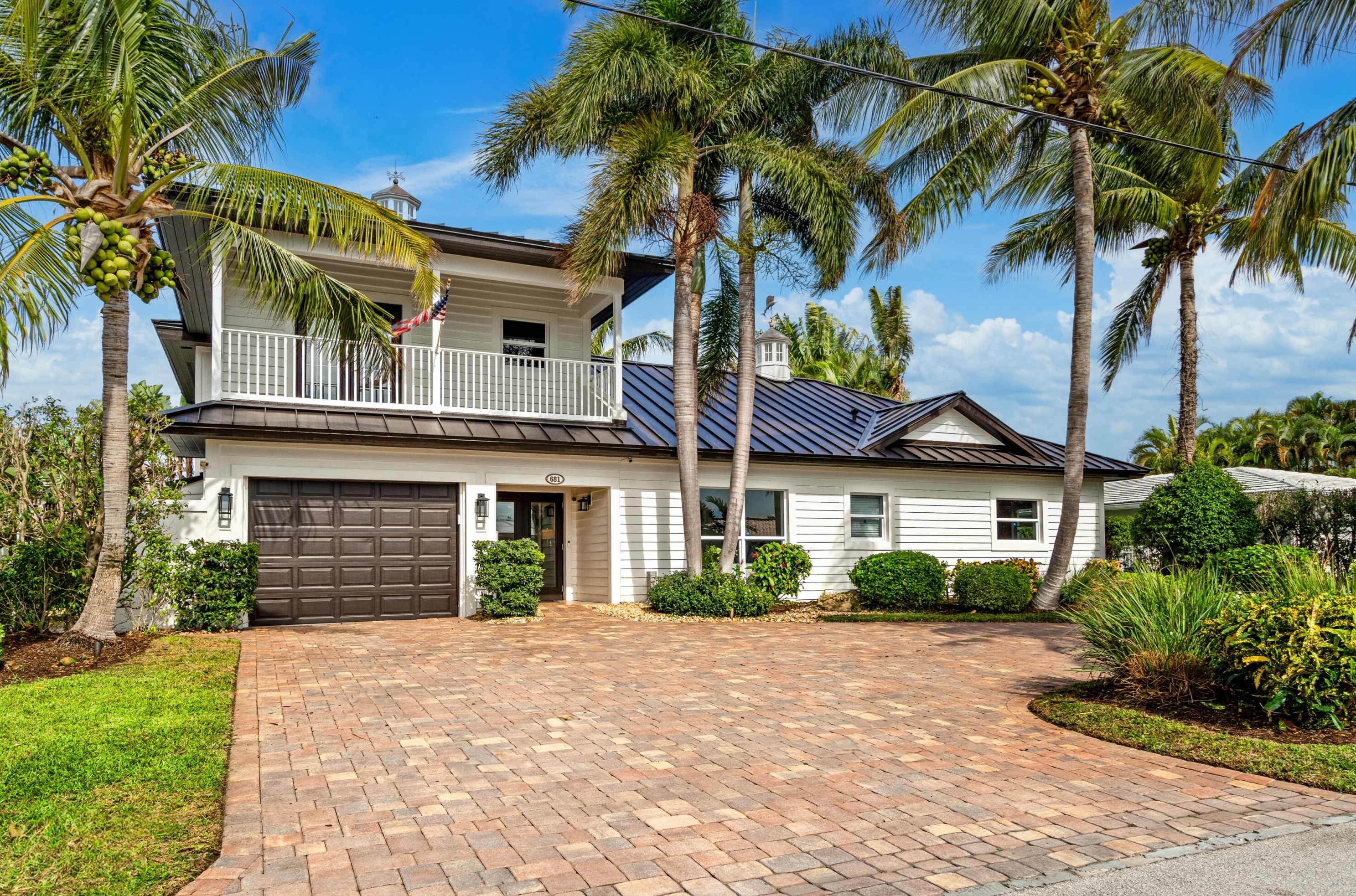 681 Harbour Dr, Boca Raton, FL 33431-6924
