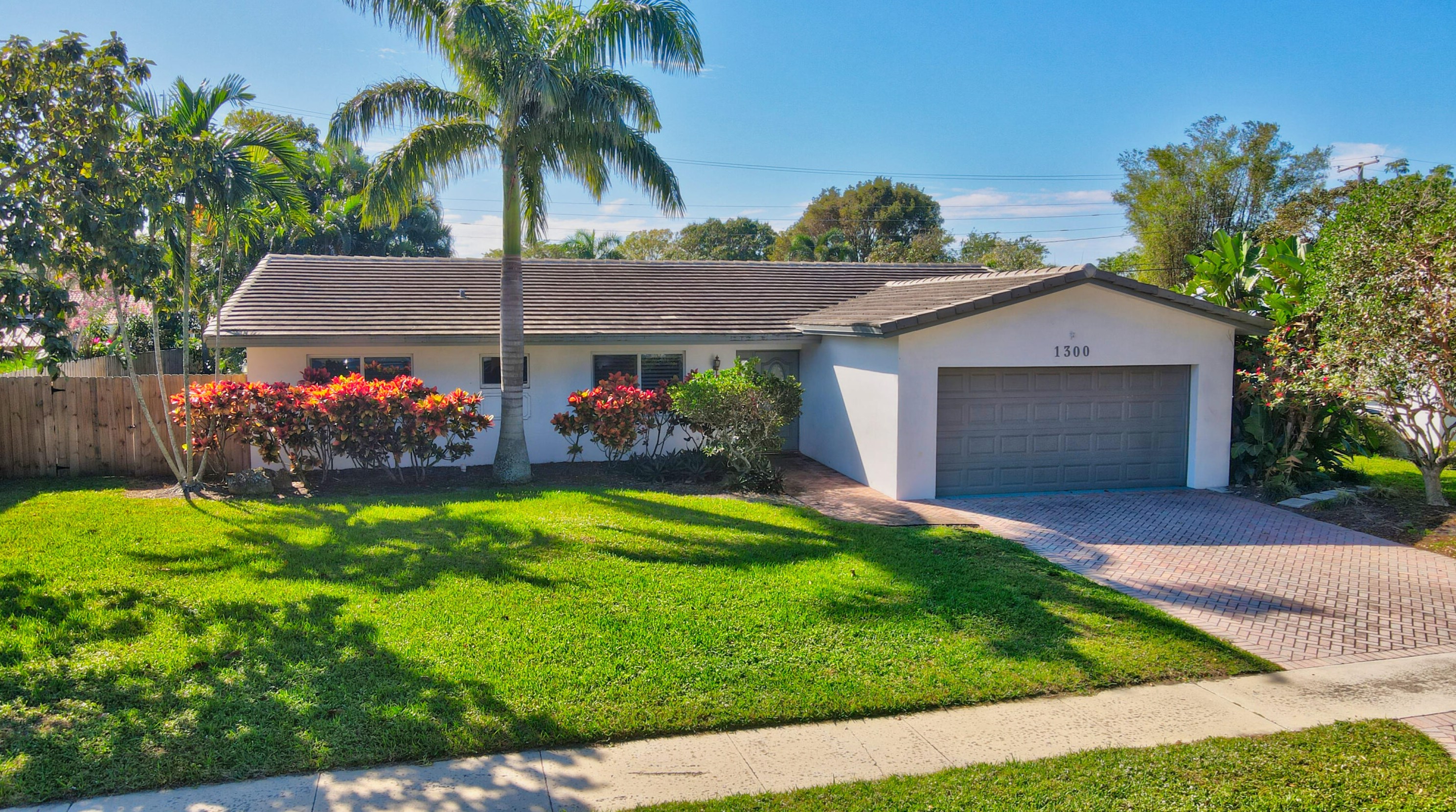 1300 Sw 13th St, Boca Raton, FL 33486