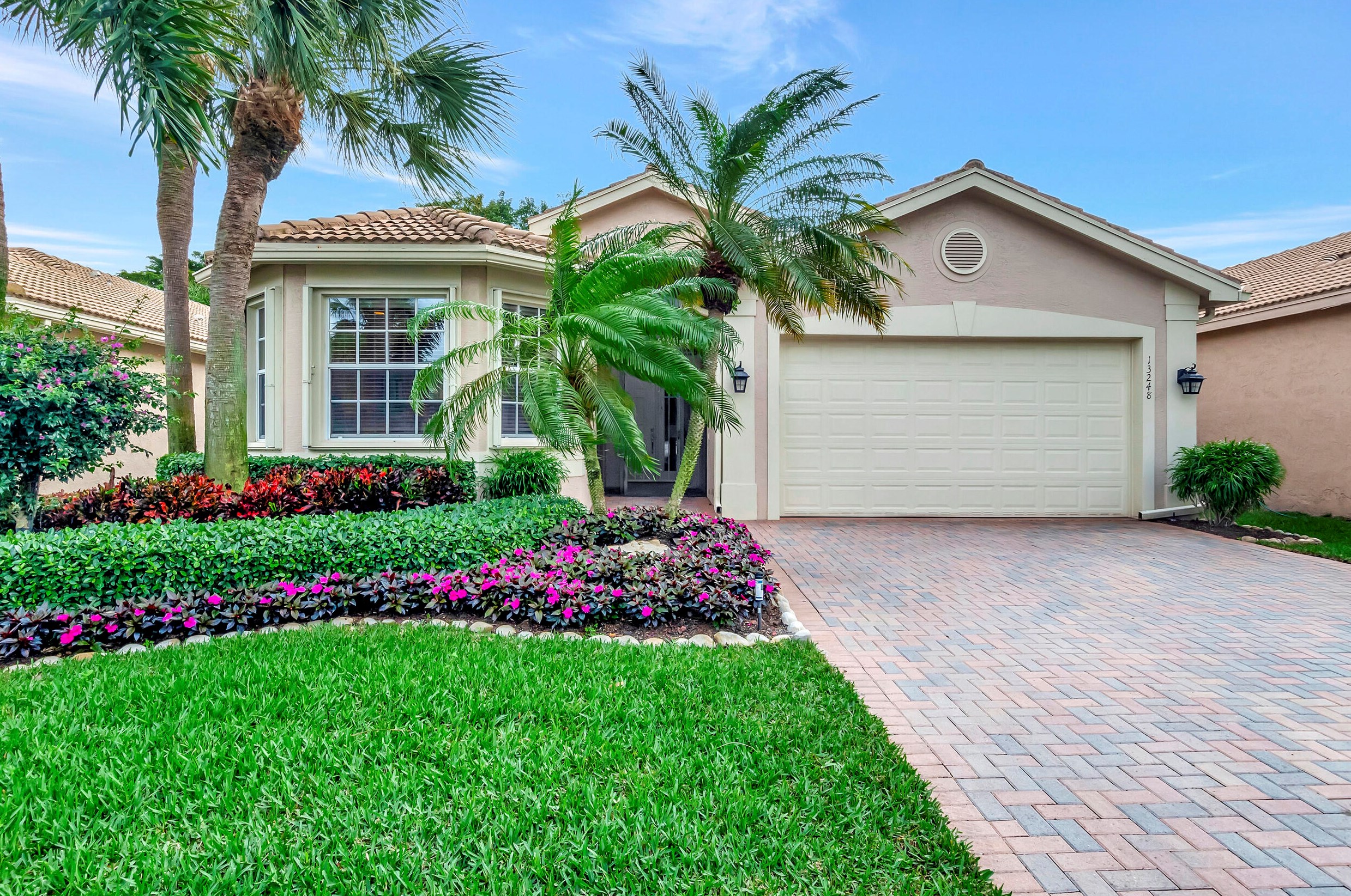 13248 Aliso Beach Dr, Delray Beach, FL 33446