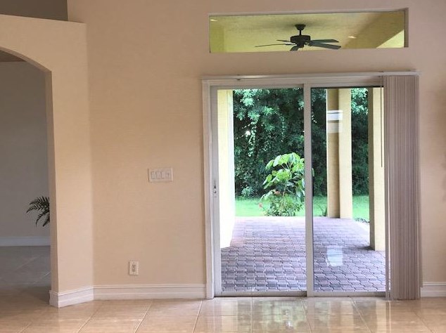 1202 Sw Parma Ave, Fort Pierce, FL 34953