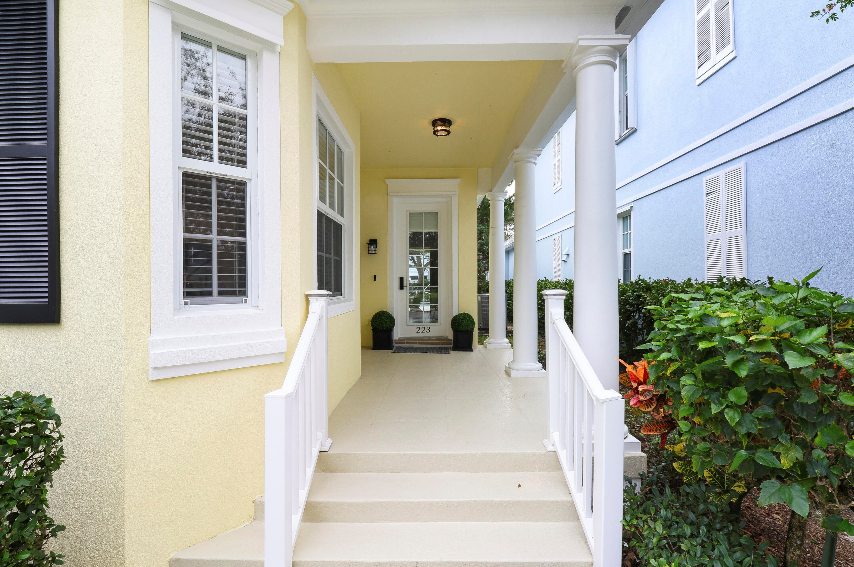 223 Poinciana Dr, Jupiter, FL 33458