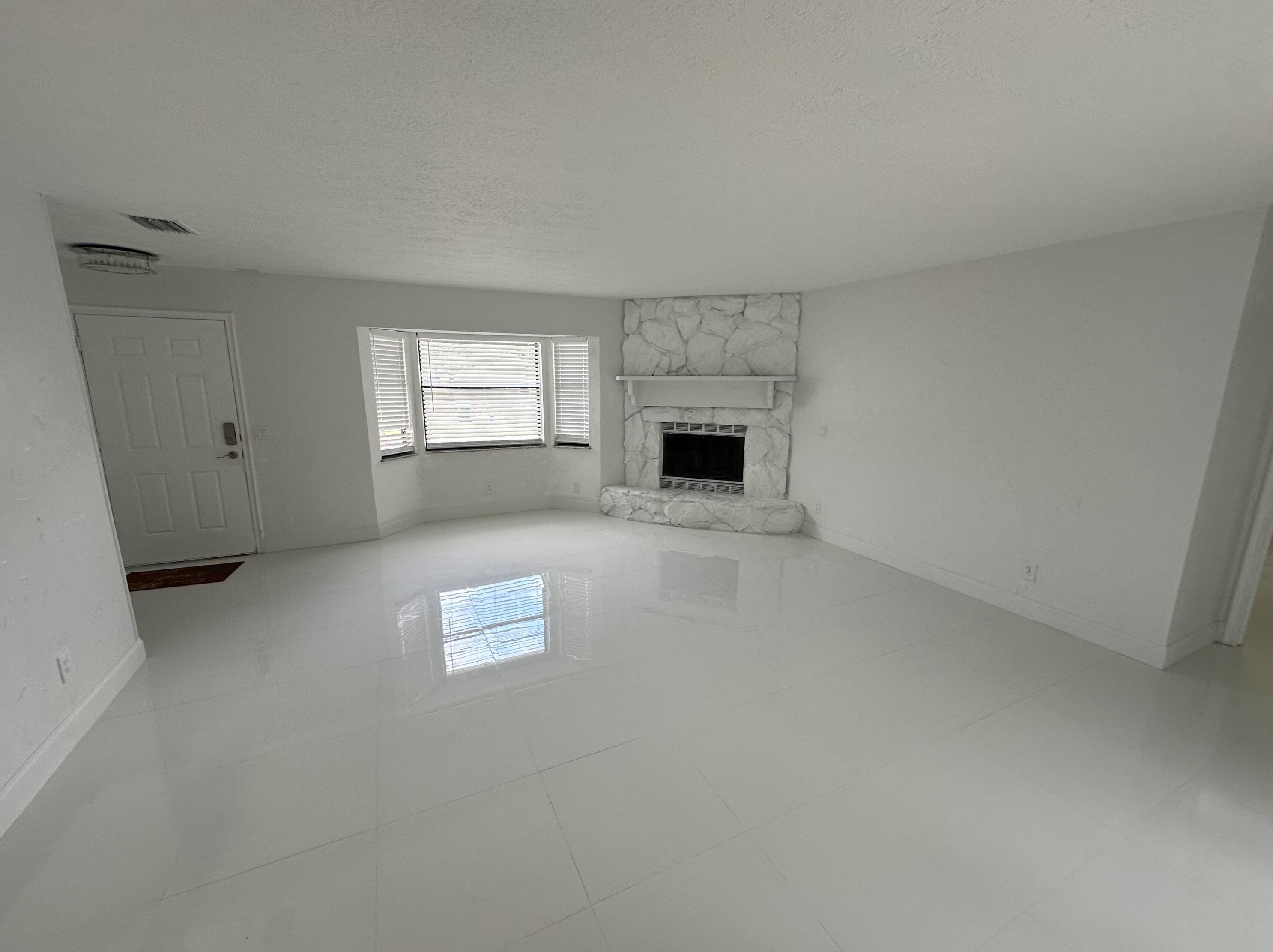 1242 Sw Parma Ave, Fort Pierce, FL 34953