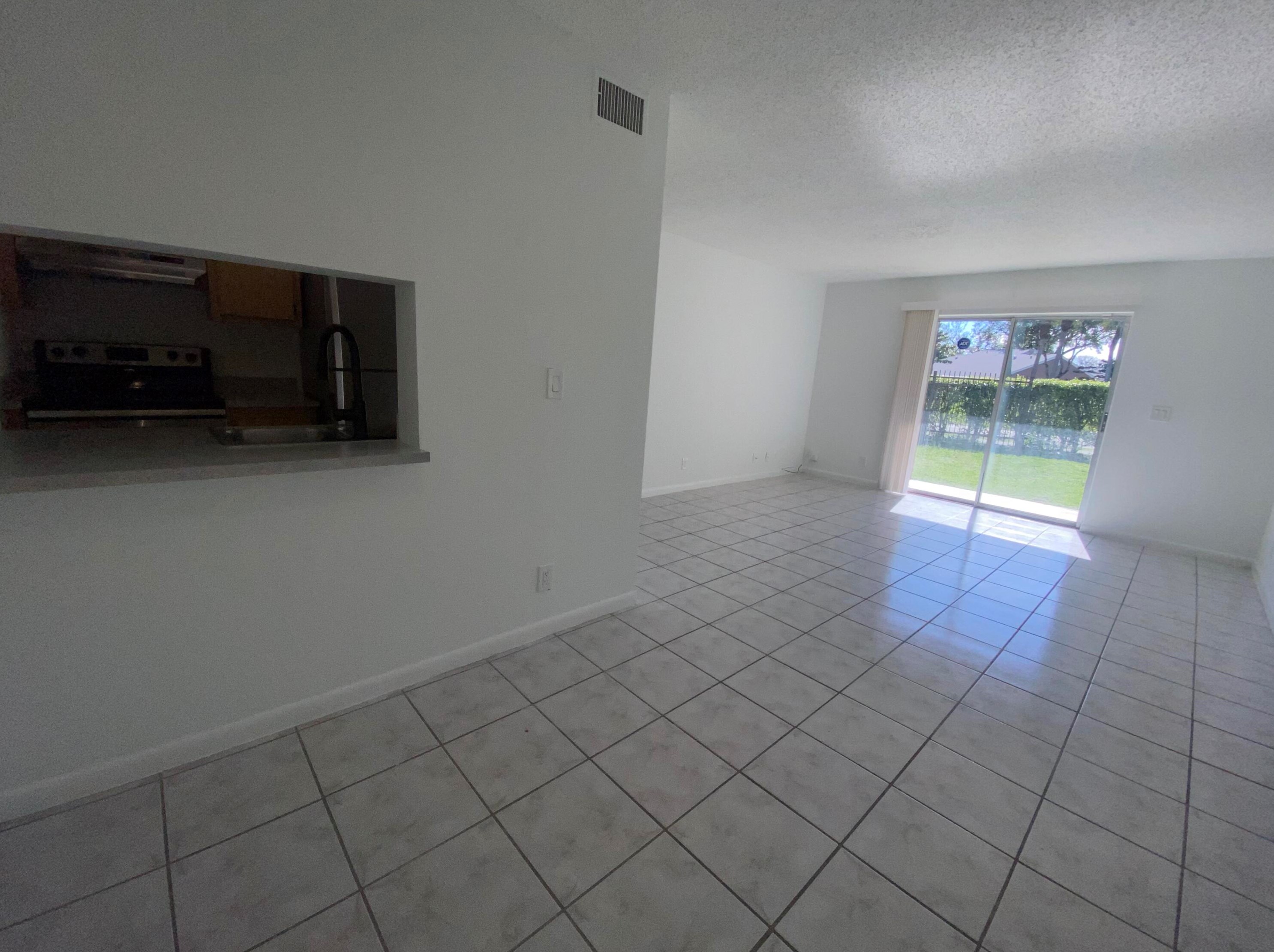 1854 Abbey Rd #102, West Palm Beach, FL 33415