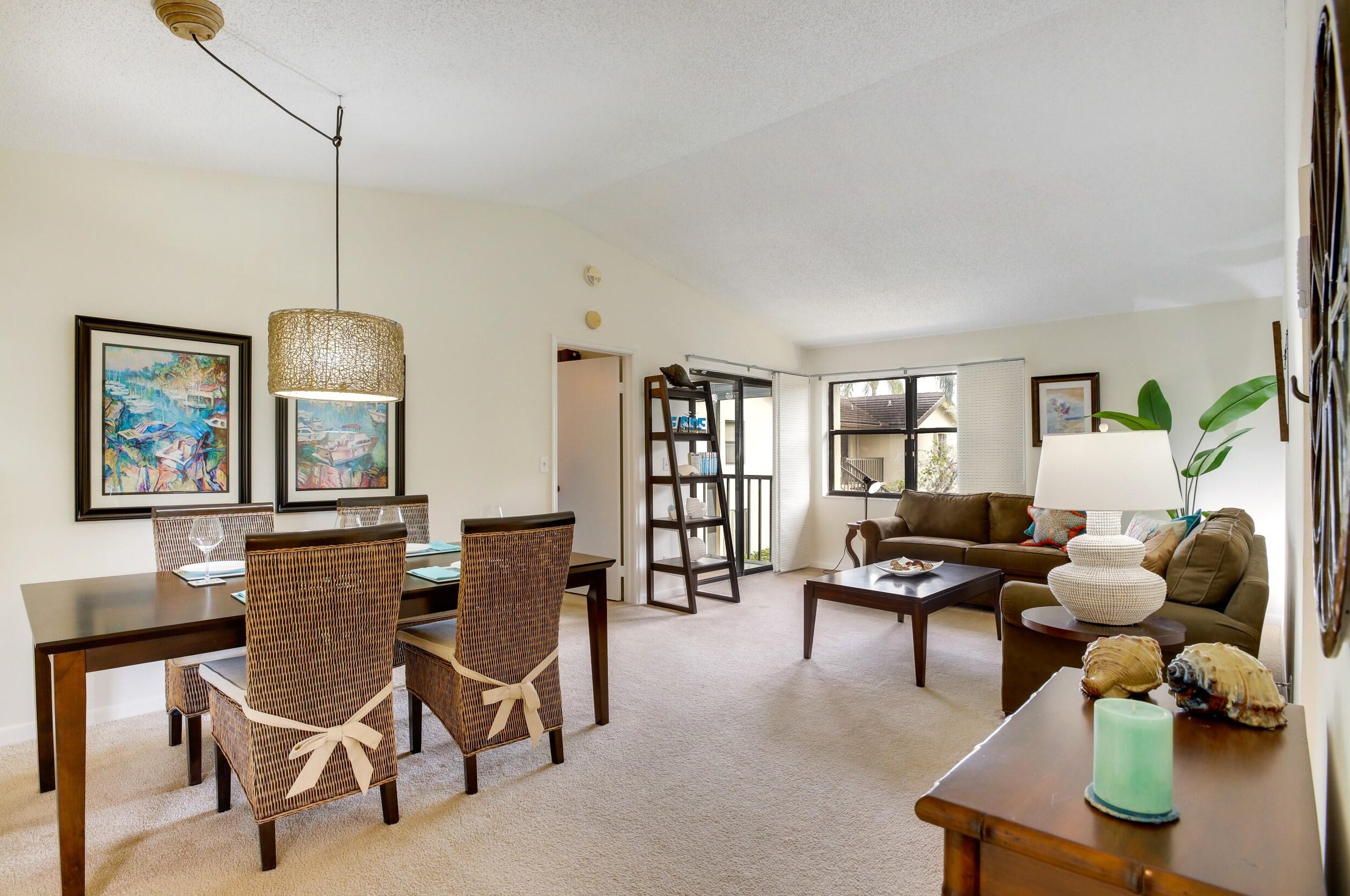7665 Tahiti Ln #202, Lake Worth, FL 33467