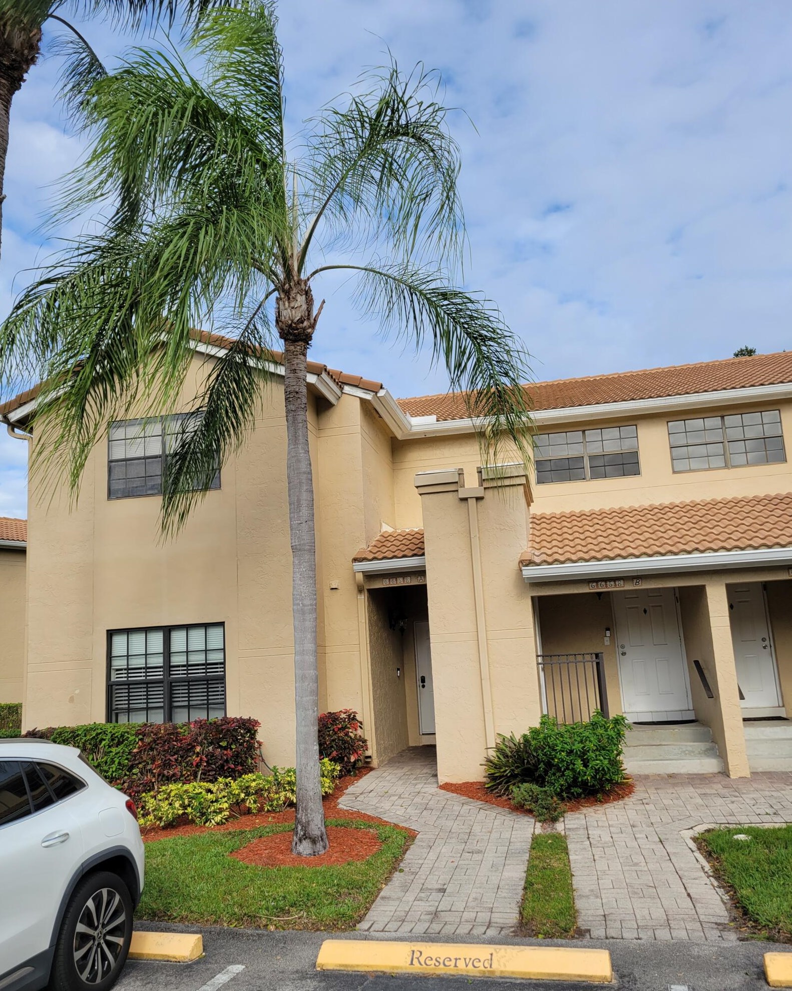 6658 Montego Bay Blvd, Boca Raton, FL 33433-4060