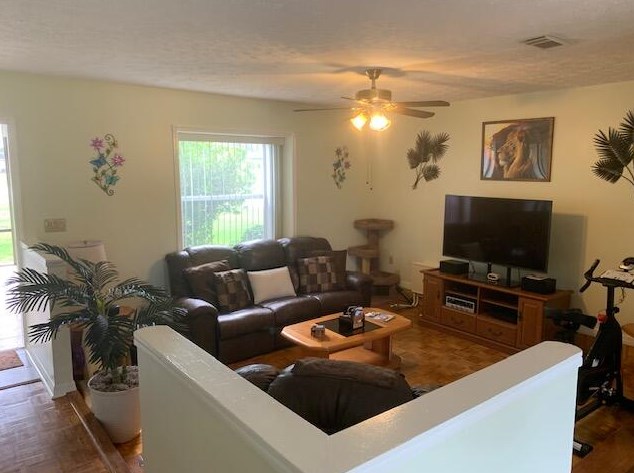 722 Nw Cardinal Dr, Fort Pierce, FL 34983
