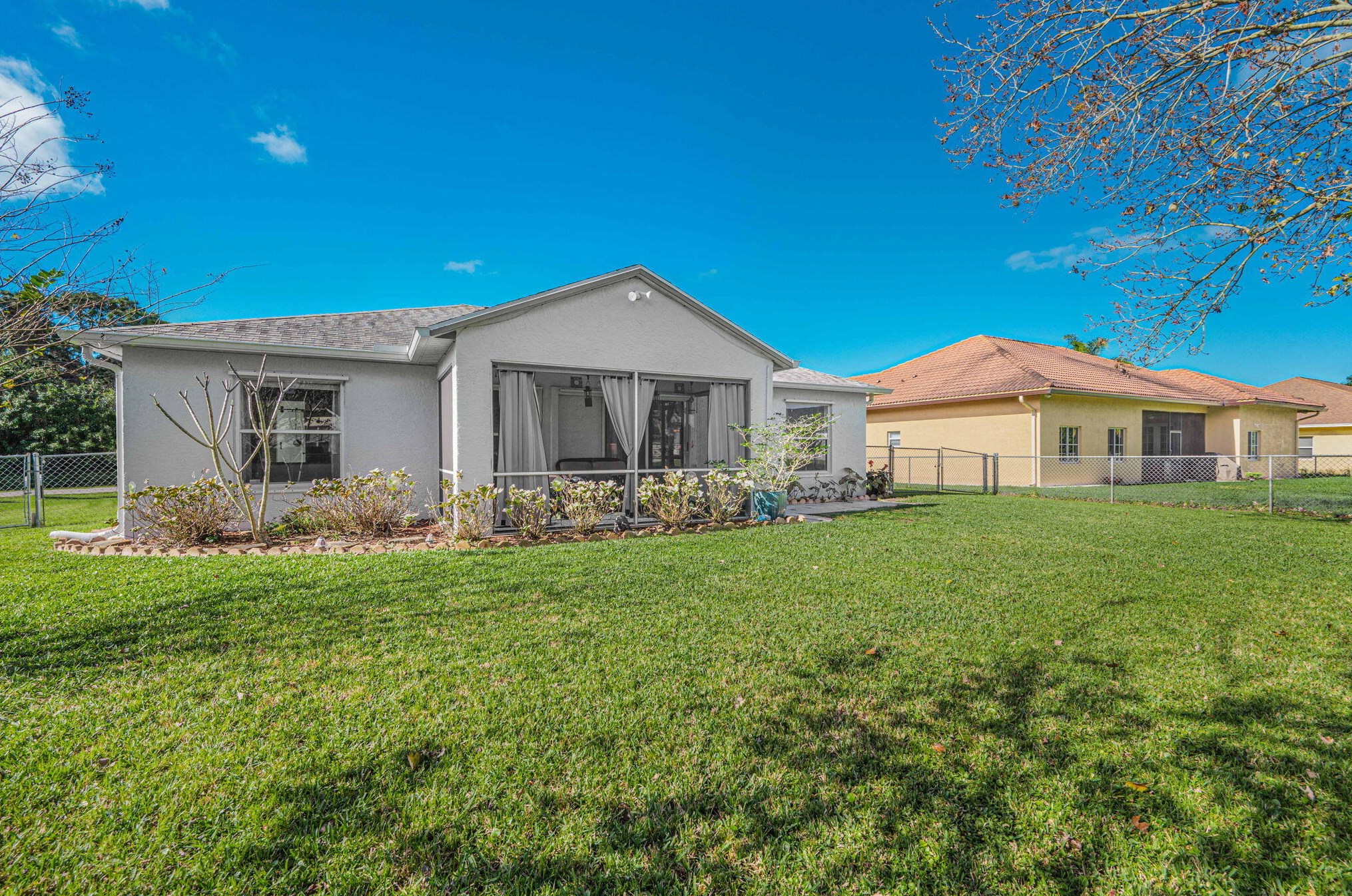 6121 Densaw Ter, Fort Pierce FL  34986-3761 exterior