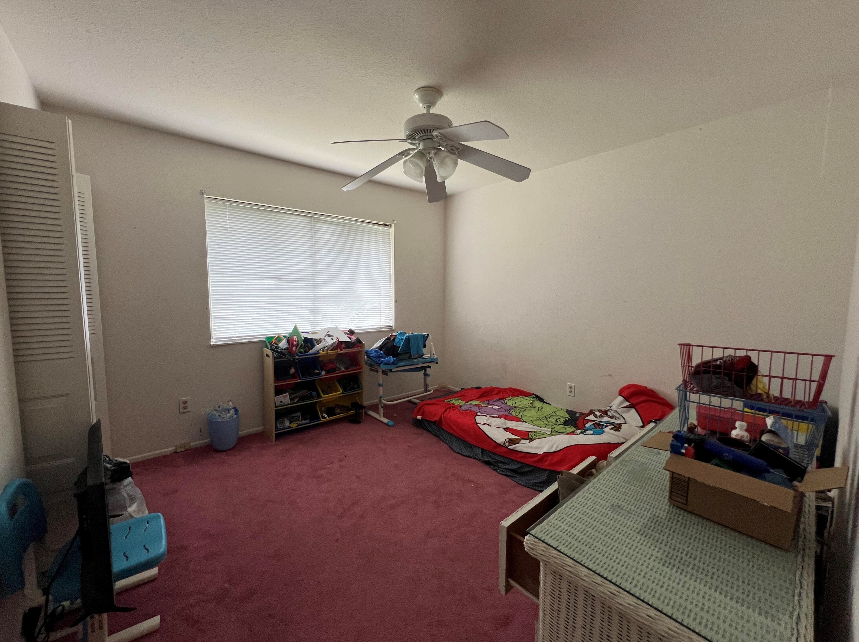 1542 Dewberry Ct, Fort Pierce FL  34952-4288 exterior