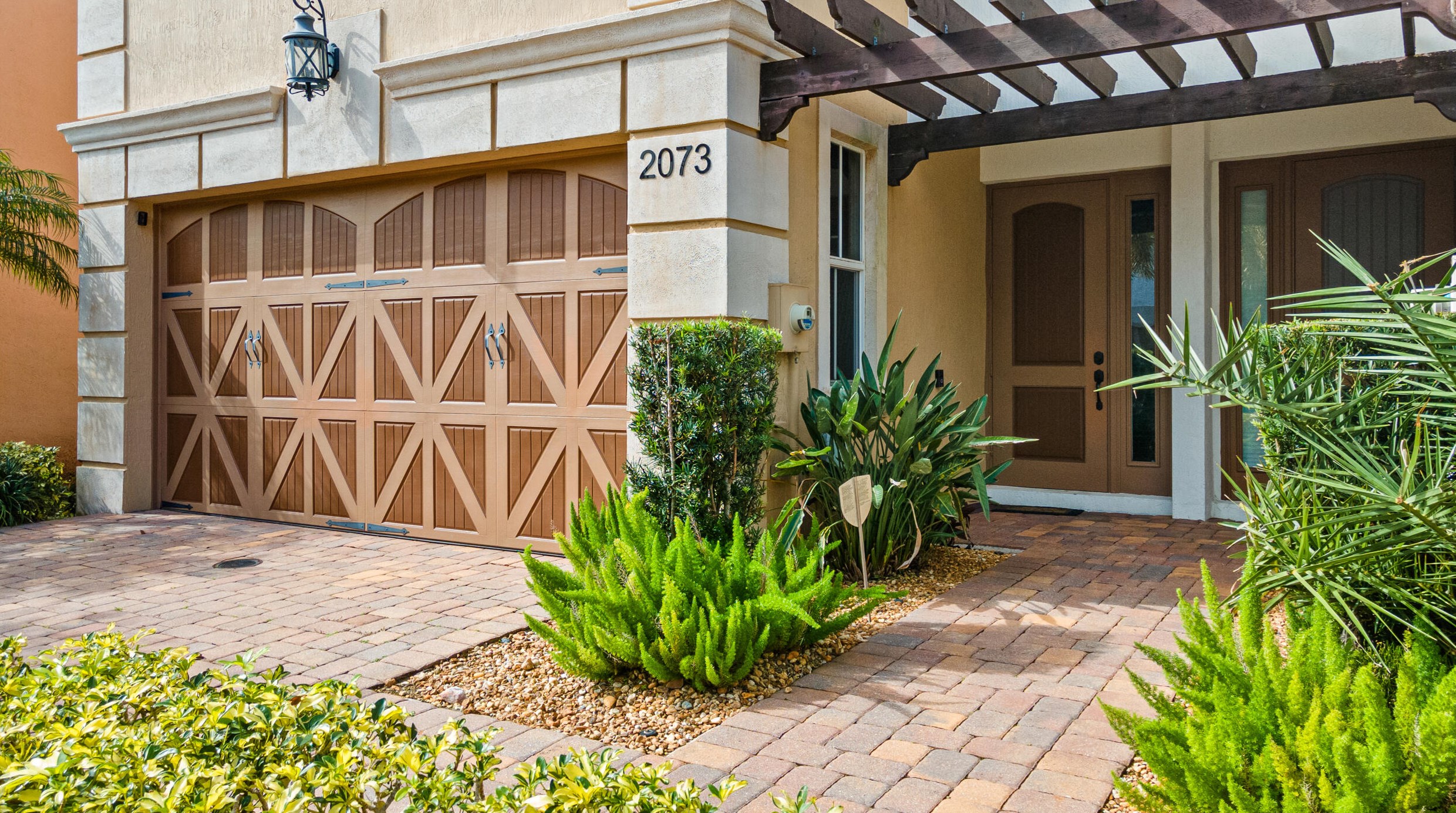 2073 Foxtail View Ct, West Palm Beach, FL 33411