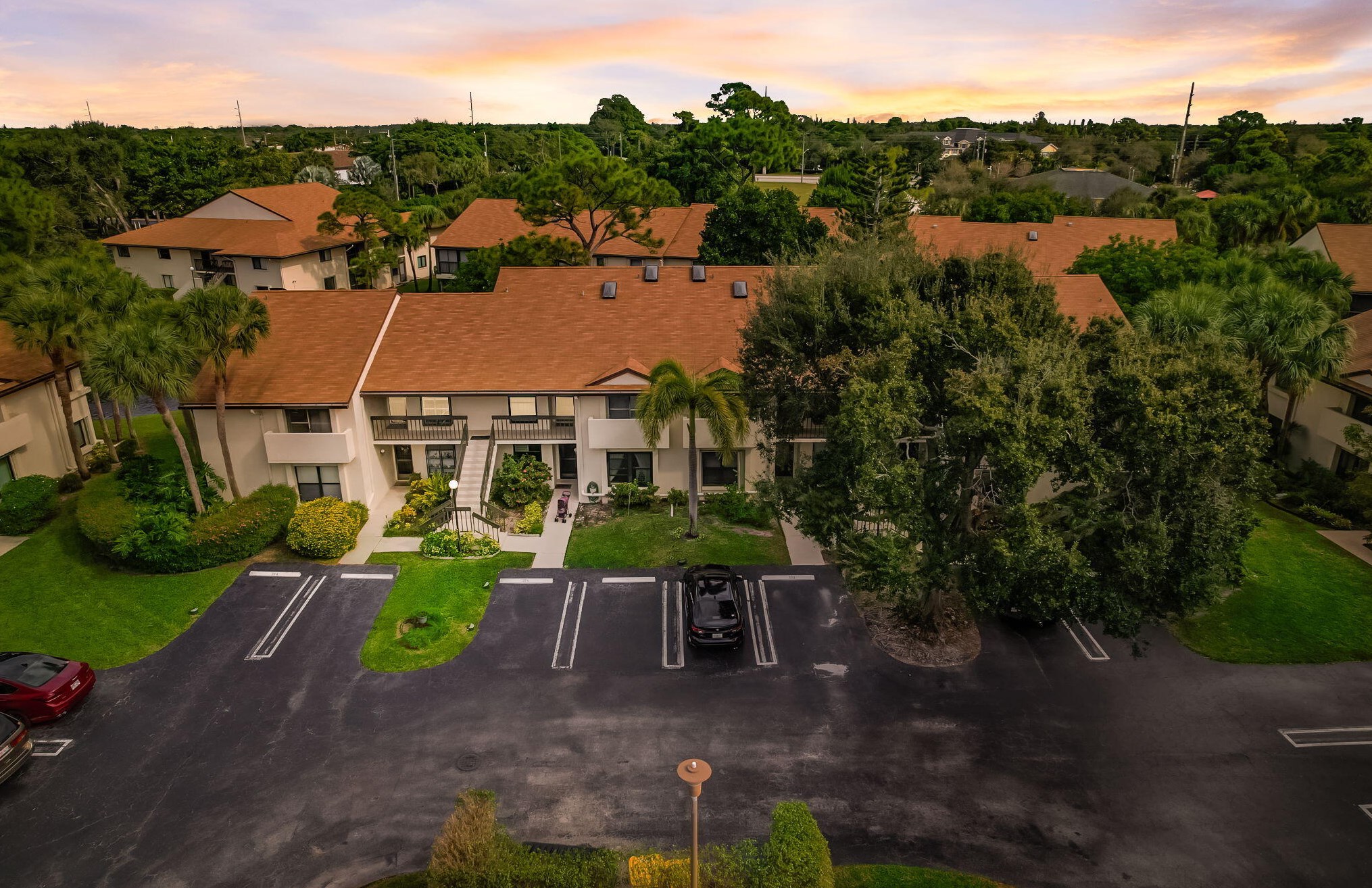 3374 Lucerne Park Dr, Lake Worth, FL 33467