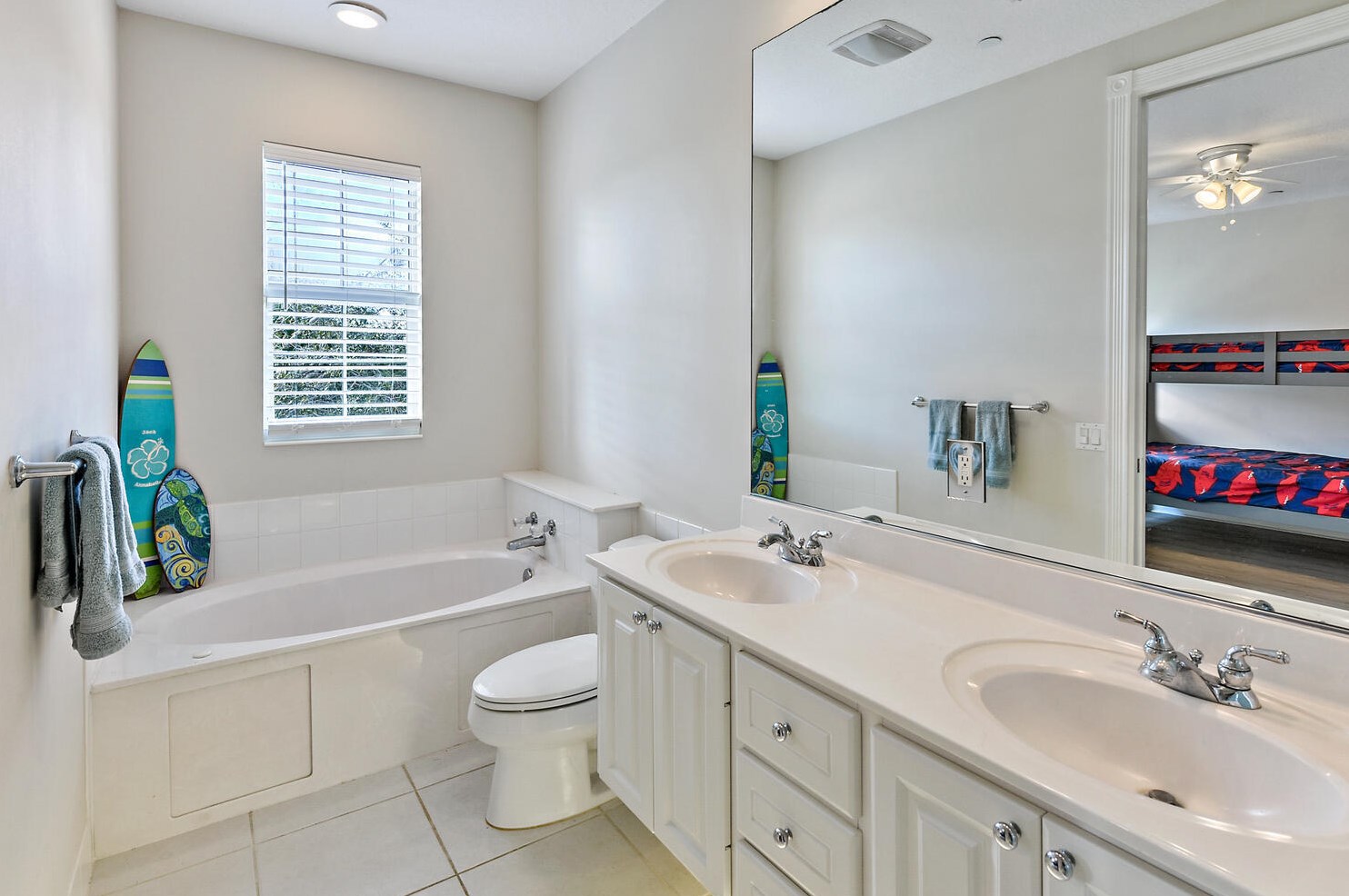 3261 Community Dr, Jupiter FL  33458-8217 exterior