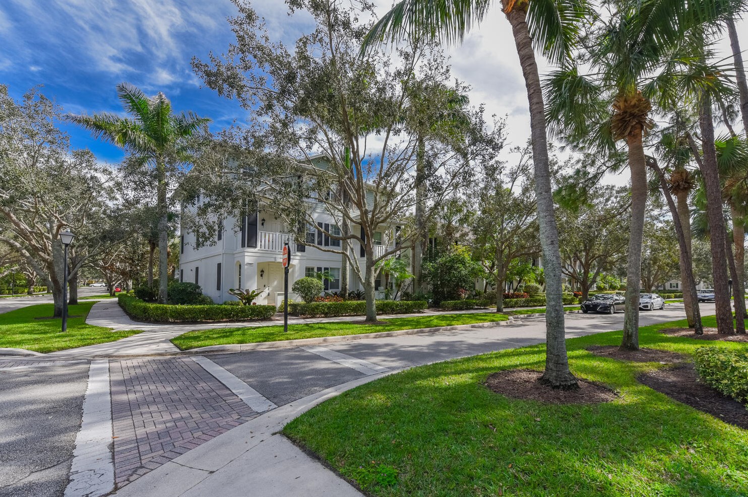 3261 Community Dr, Jupiter FL  33458-8217 exterior