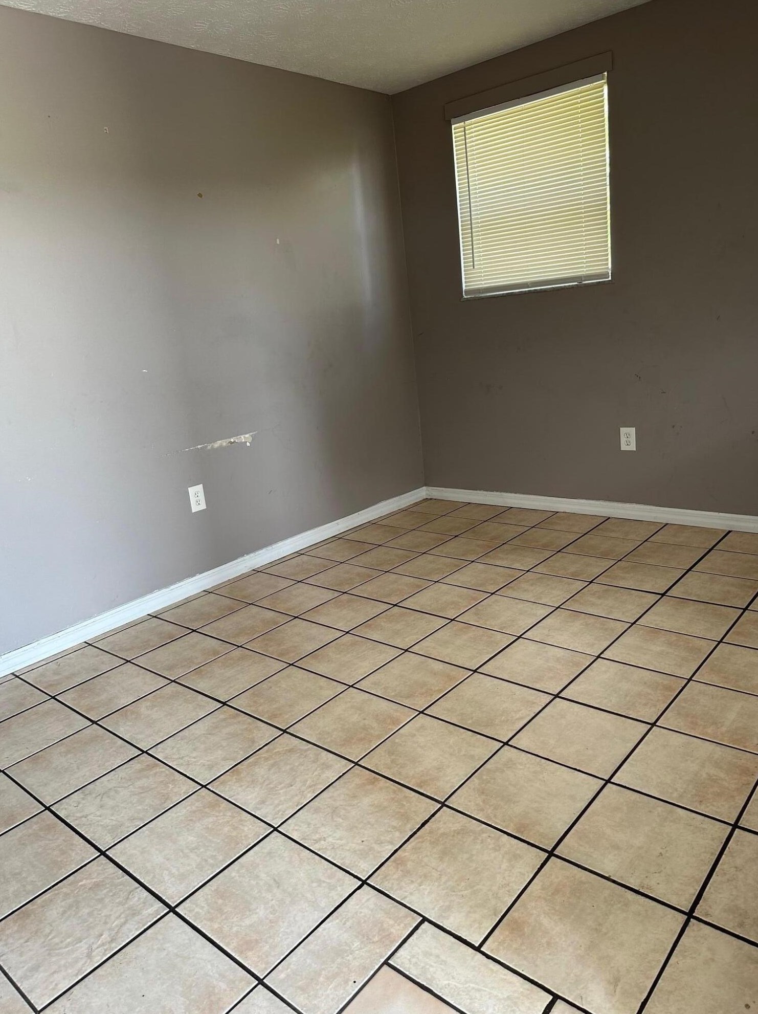 1113 N 21st St, Fort Pierce, FL 34950