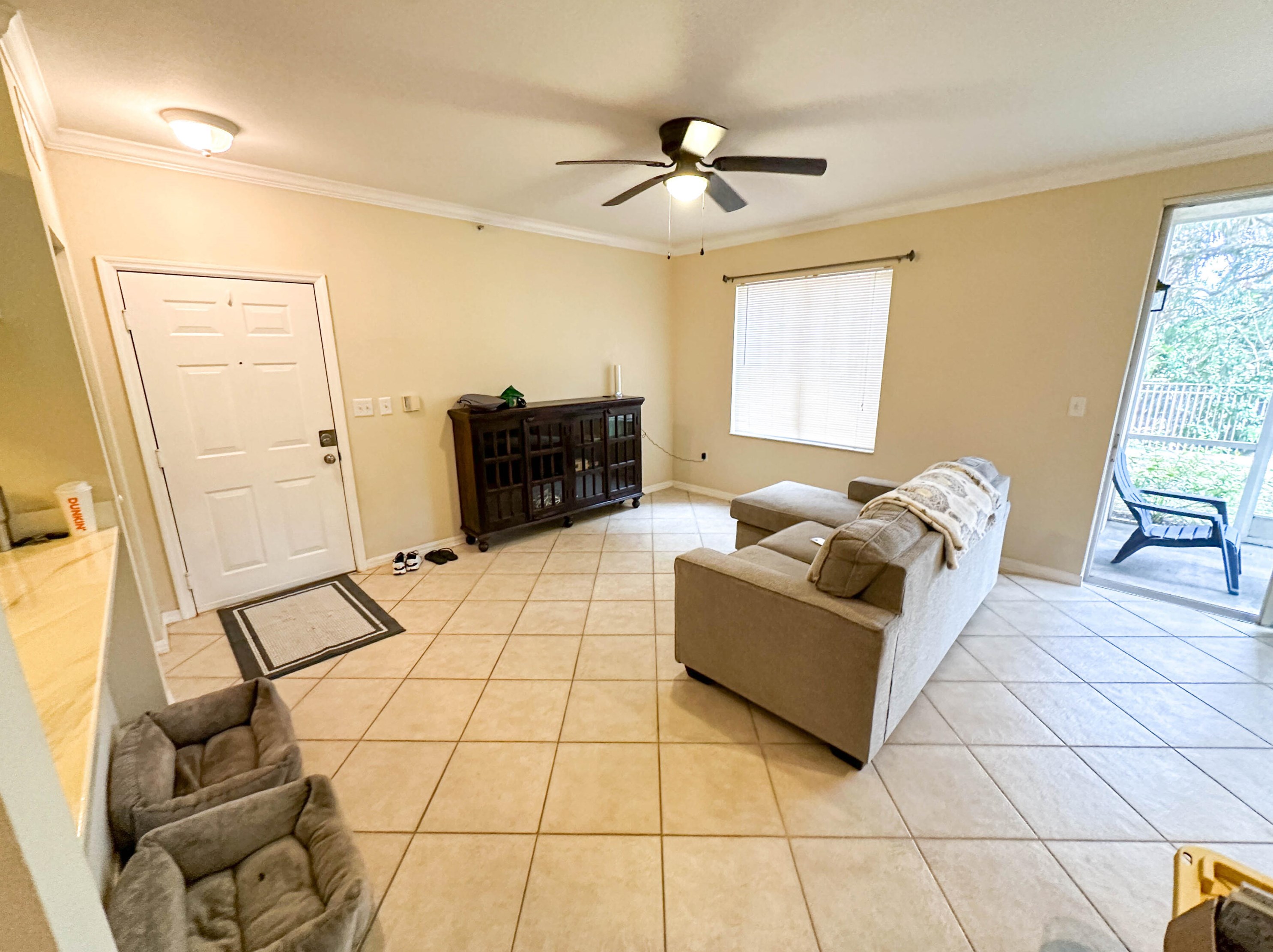 6394 Emerald Dunes Dr #107, West Palm Beach, FL 33411