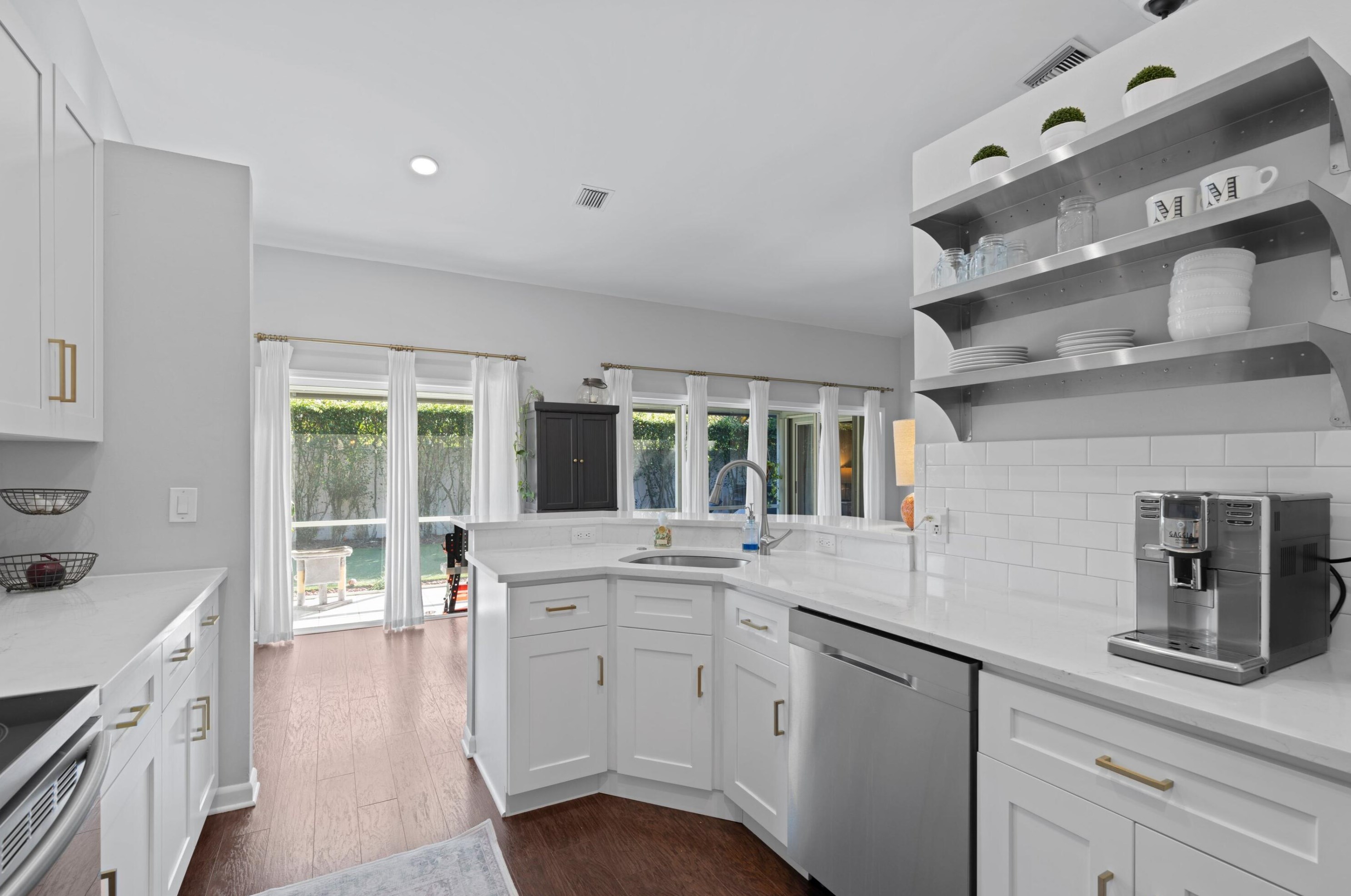 3730 Riverside Way, Delray Beach, FL 33445