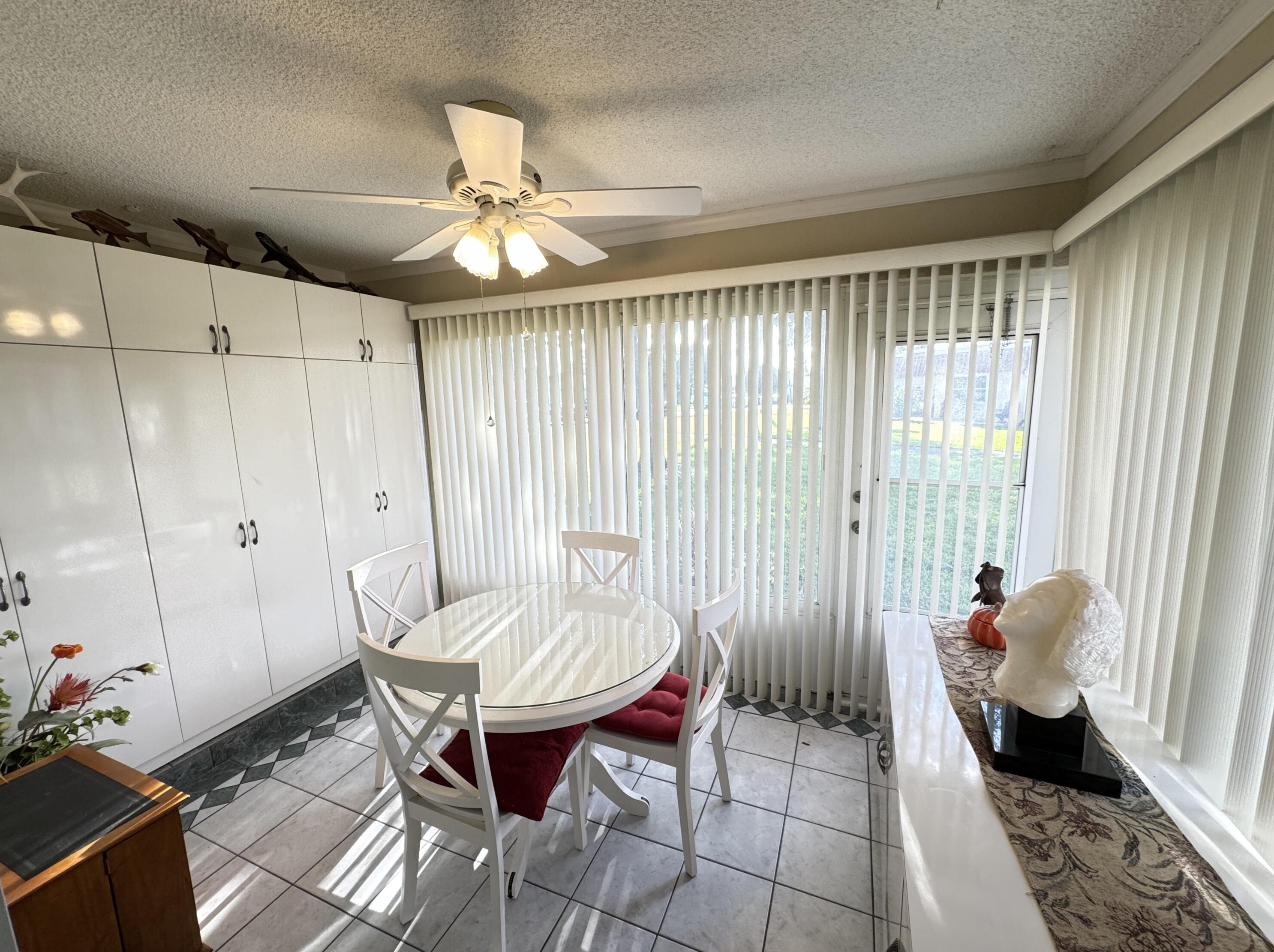 309 Cape Cod Cir, Lake Worth FL  33467-2675 exterior