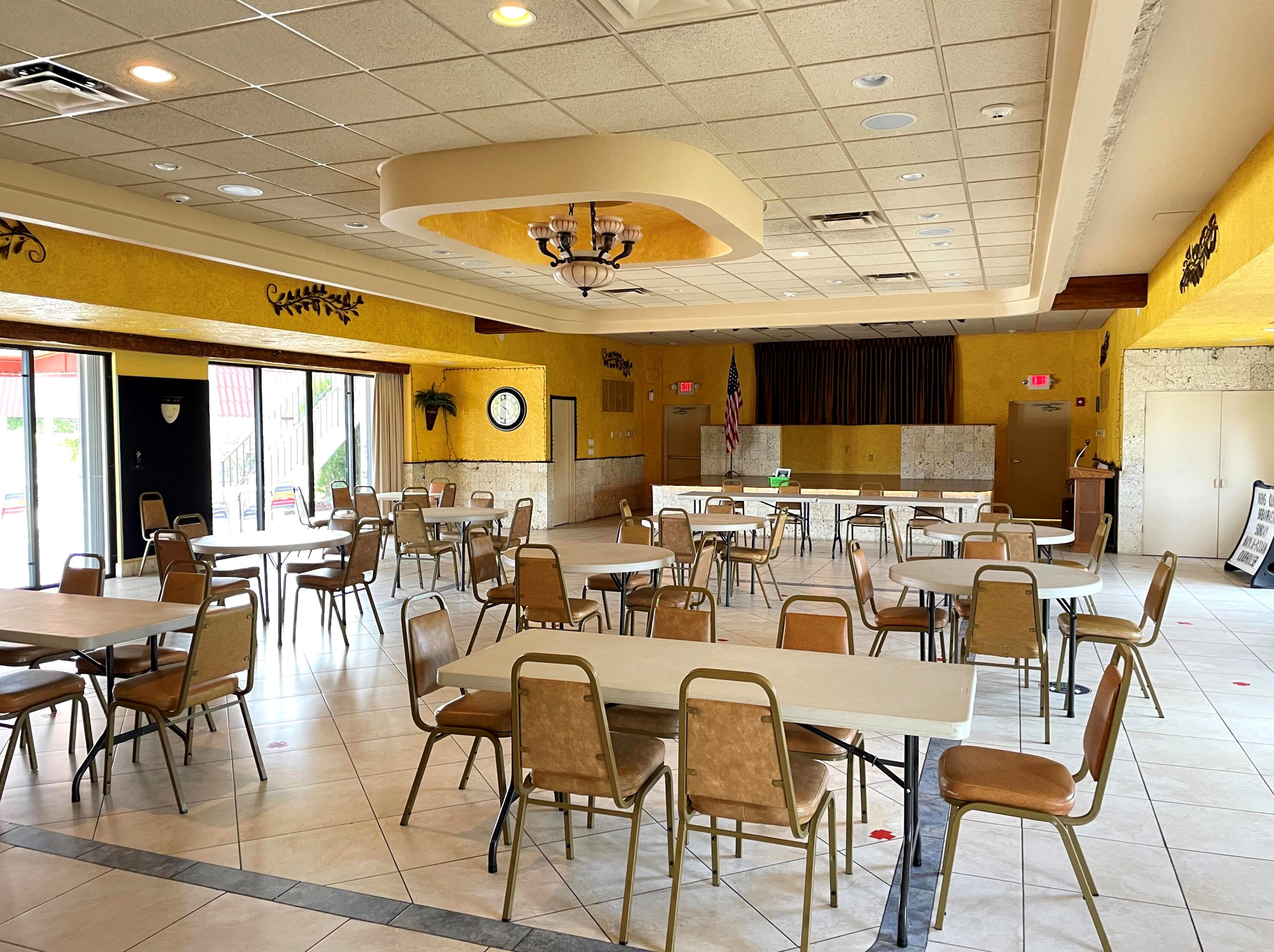 309 Cape Cod Cir, Lake Worth FL  33467-2675 exterior