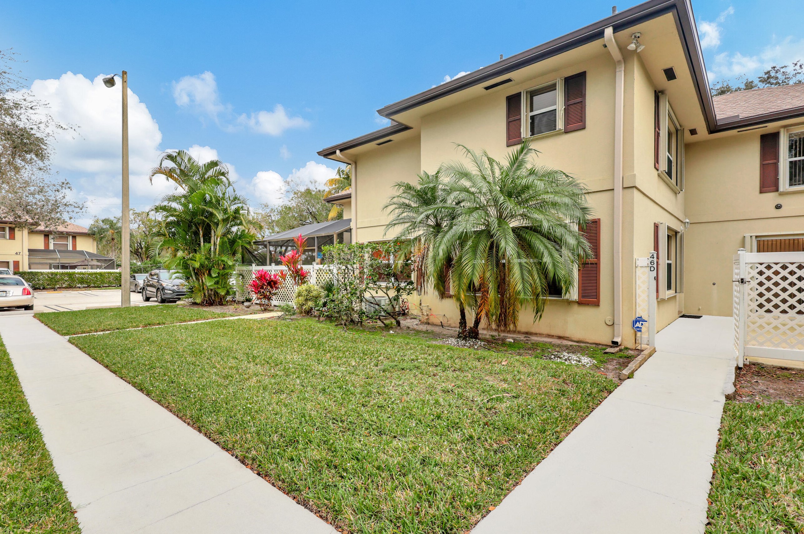 46 Essex Ct #d, West Palm Beach, FL 33411