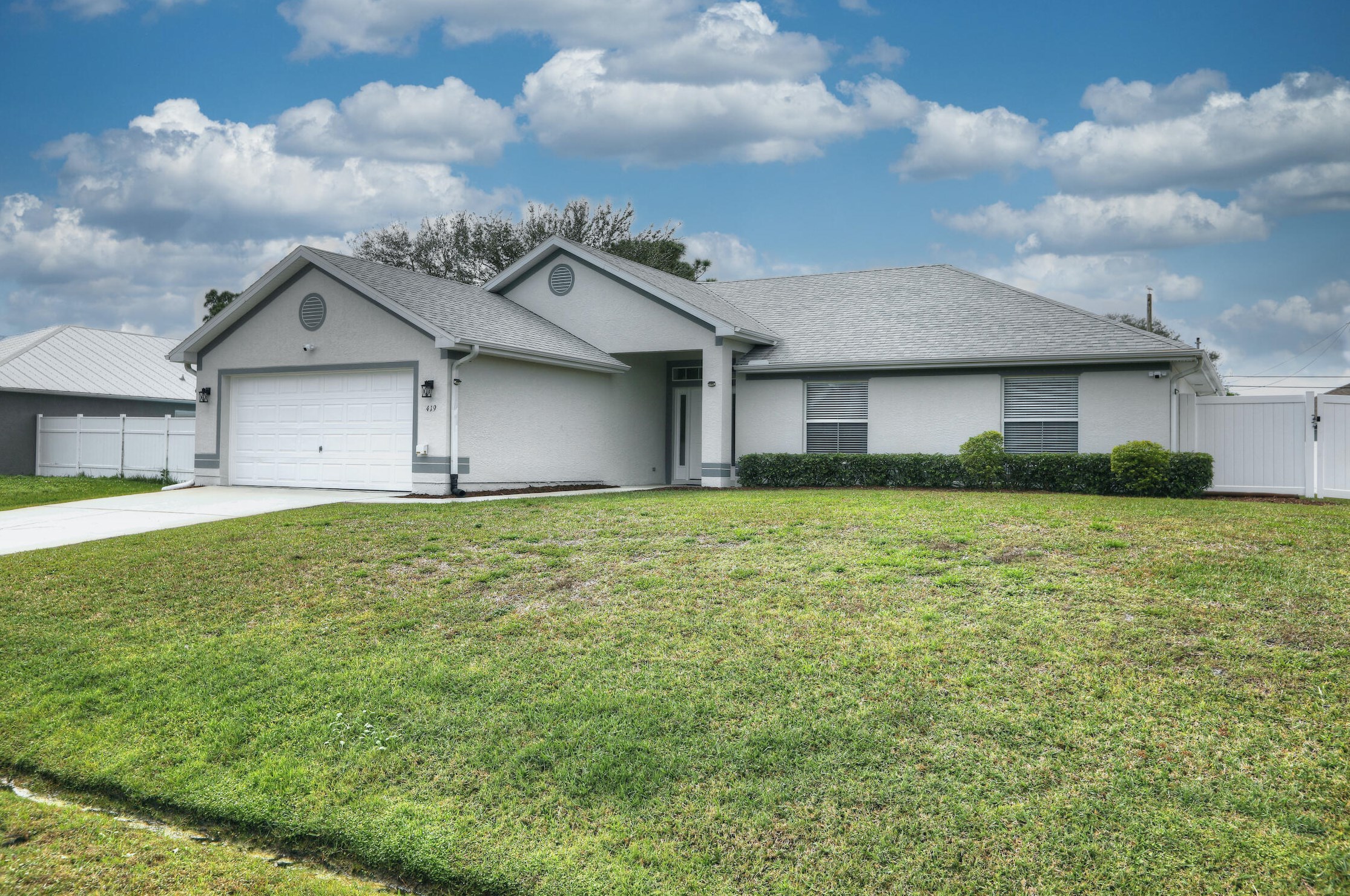 419 Melrose Ln, Sebastian, FL 32958-4940