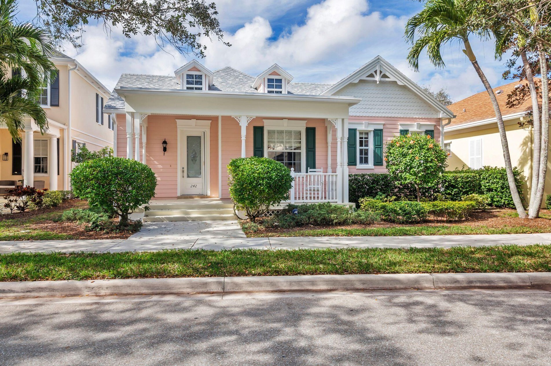 242 New Haven Blvd, Jupiter, FL 33458