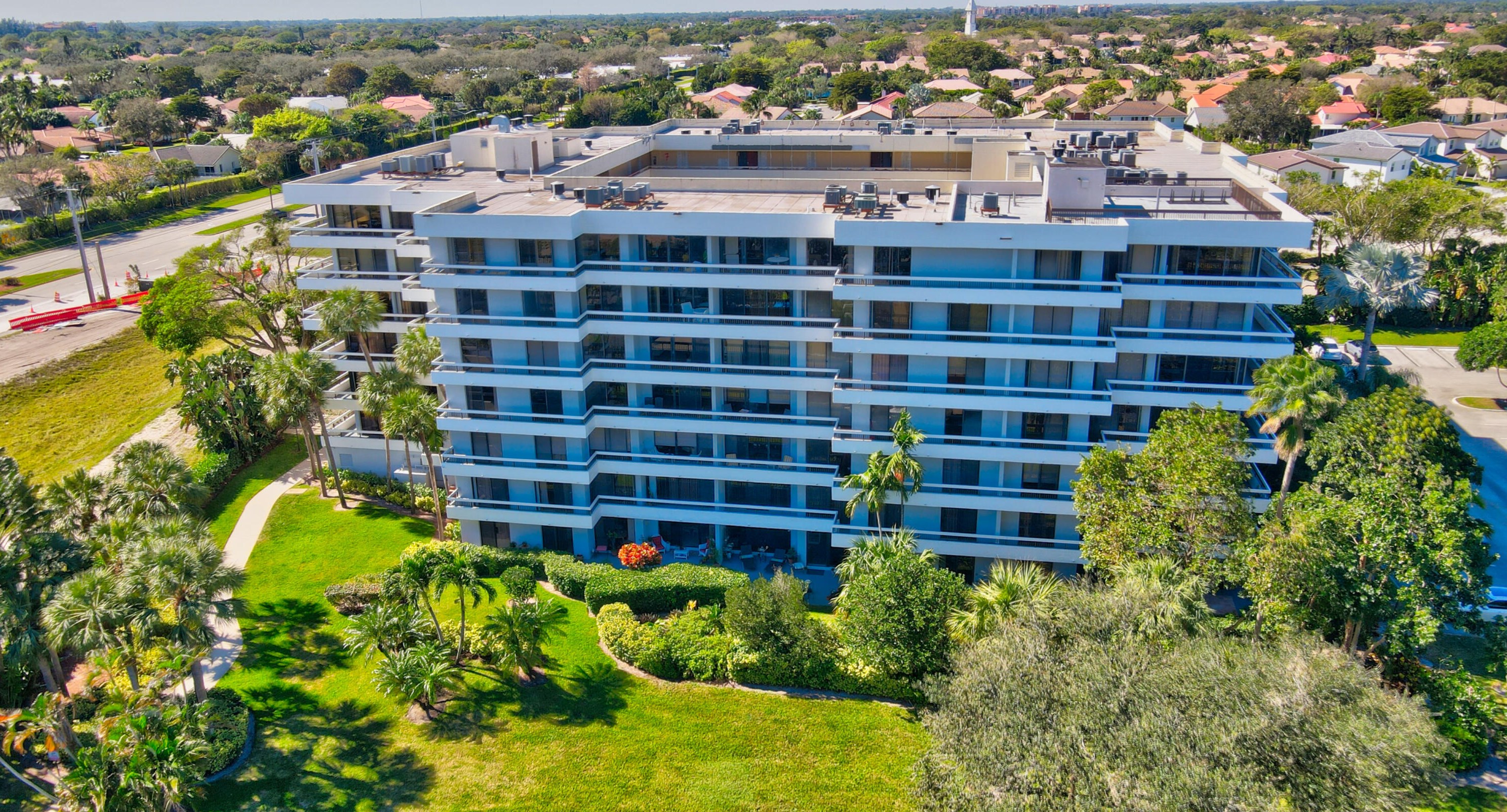 23200 Camino Del Mar, Boca Raton, FL 33433-7165