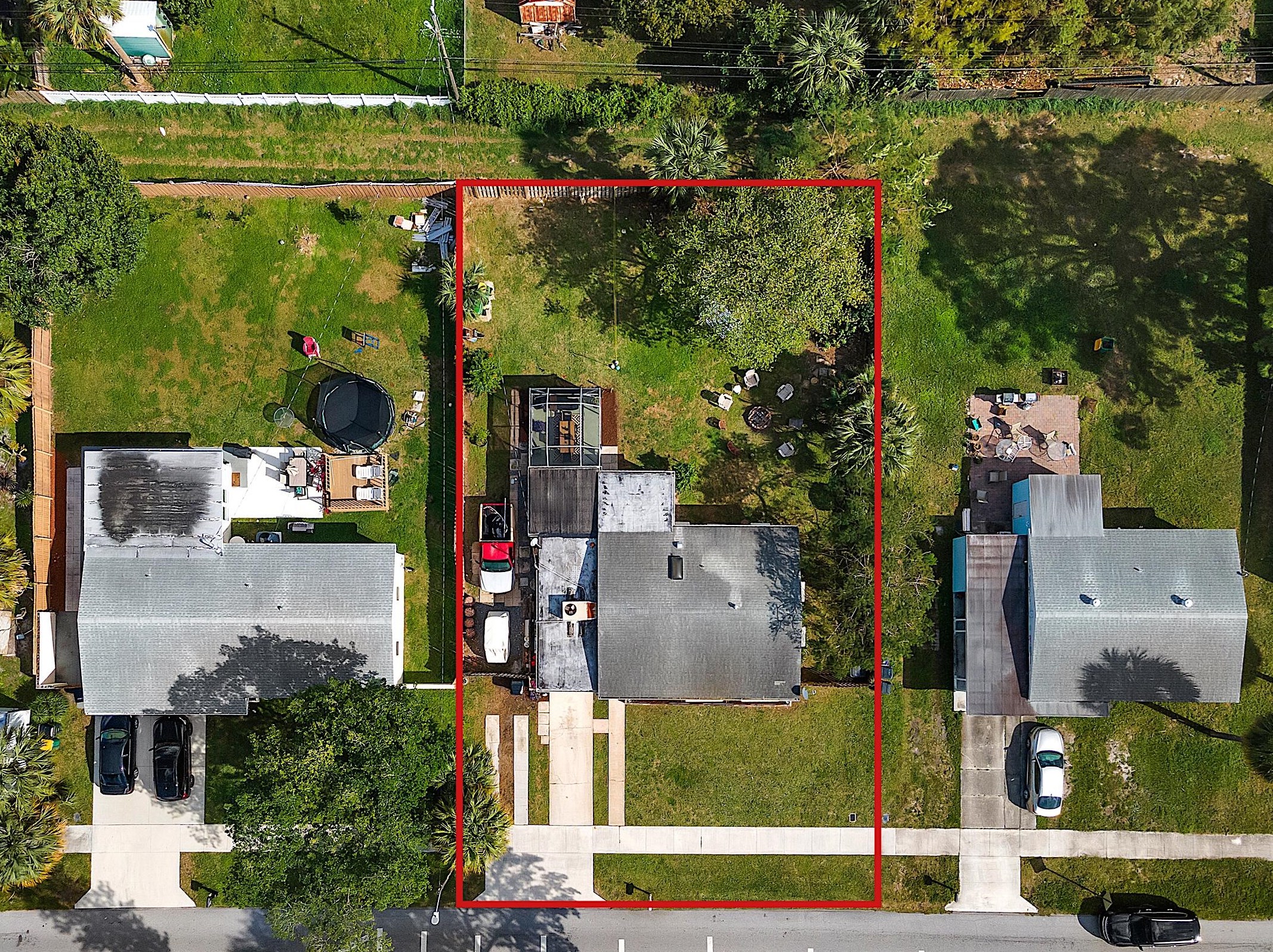 702 Snowden Dr, Lake Worth FL  33461-5734 exterior