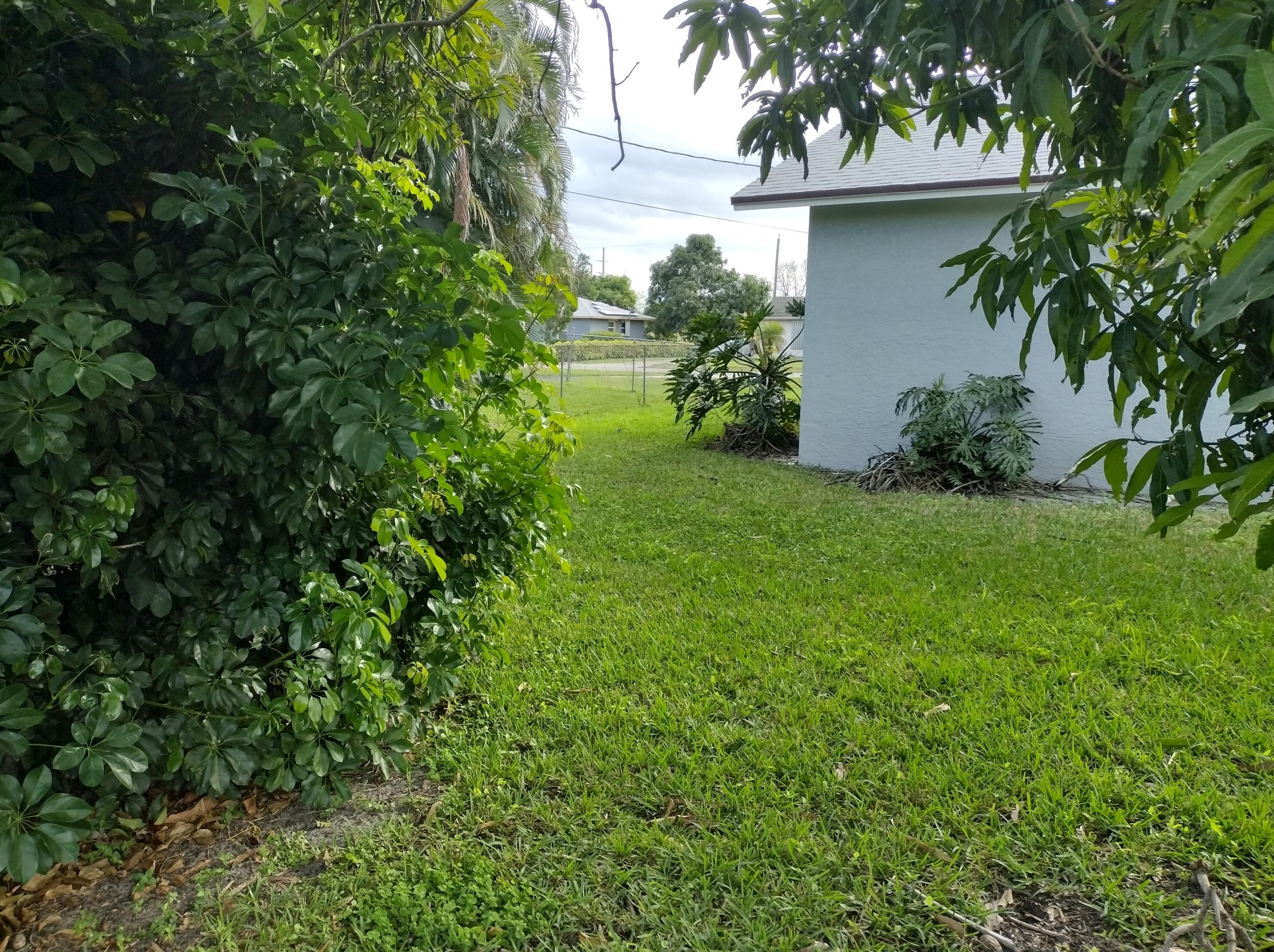 725 Florida Ave, Clewiston FL  33440-5602 exterior