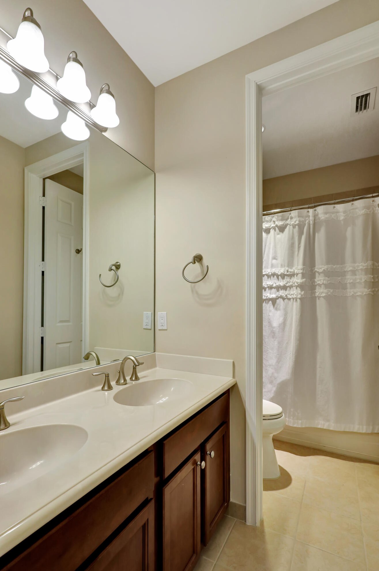 4036 Kingston Ln, West Palm Beach FL  33418-3425 exterior