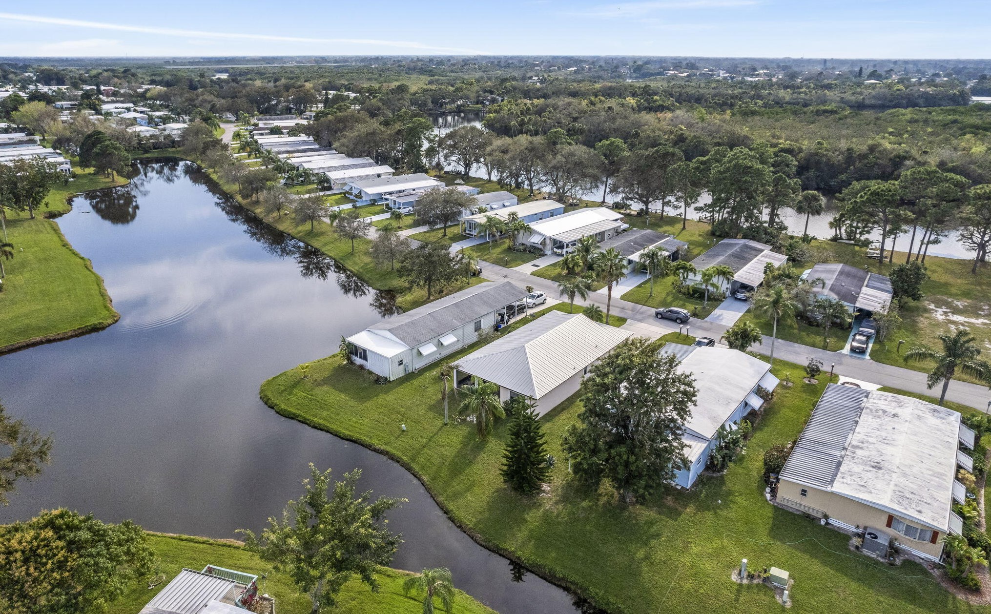 116 Camino Del Rio, Fort Pierce FL  34952-2375 exterior