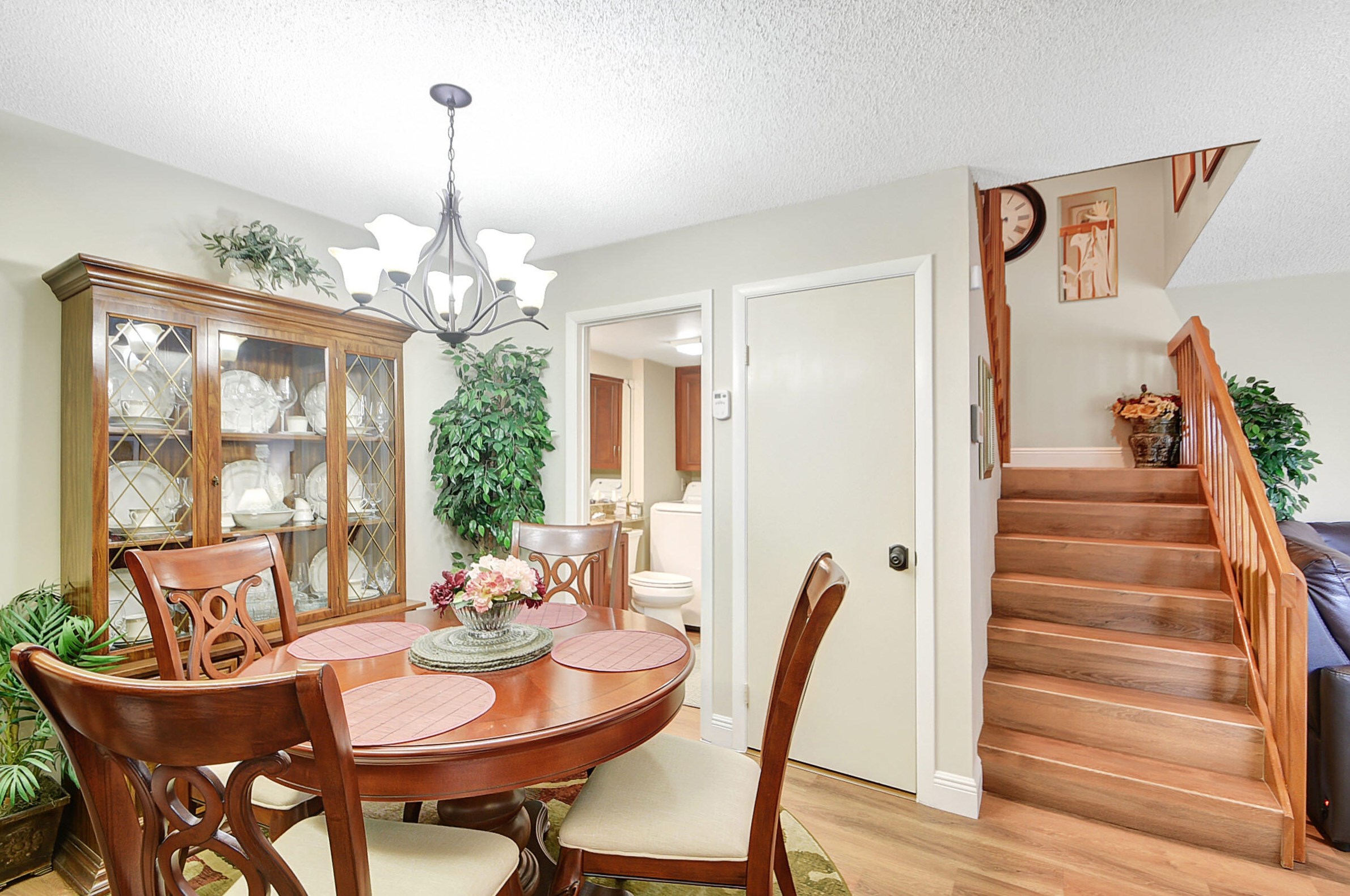 2402 24th Ln, Lake Worth FL  33463-3570 exterior