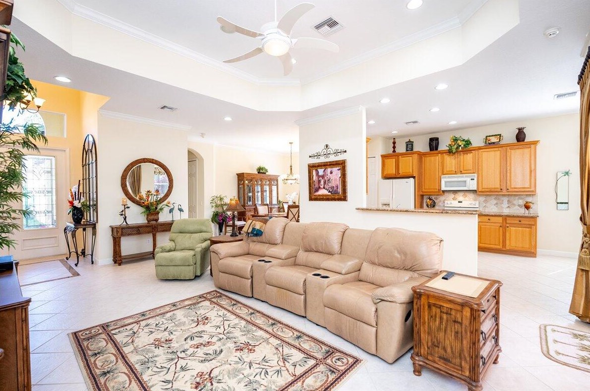 8845 Champions Way, Port Saint Lucie FL  34986-2805 exterior