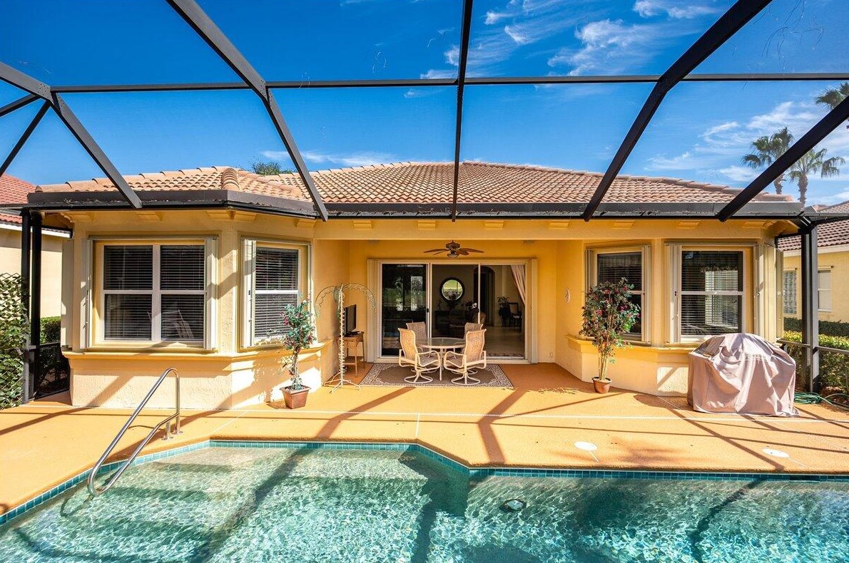 8845 Champions Way, Port Saint Lucie FL  34986-2805 exterior