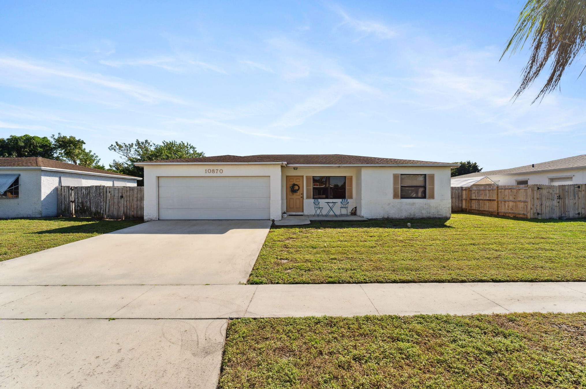 10870 Stacey Ln, Boca Raton, FL 33428-4049