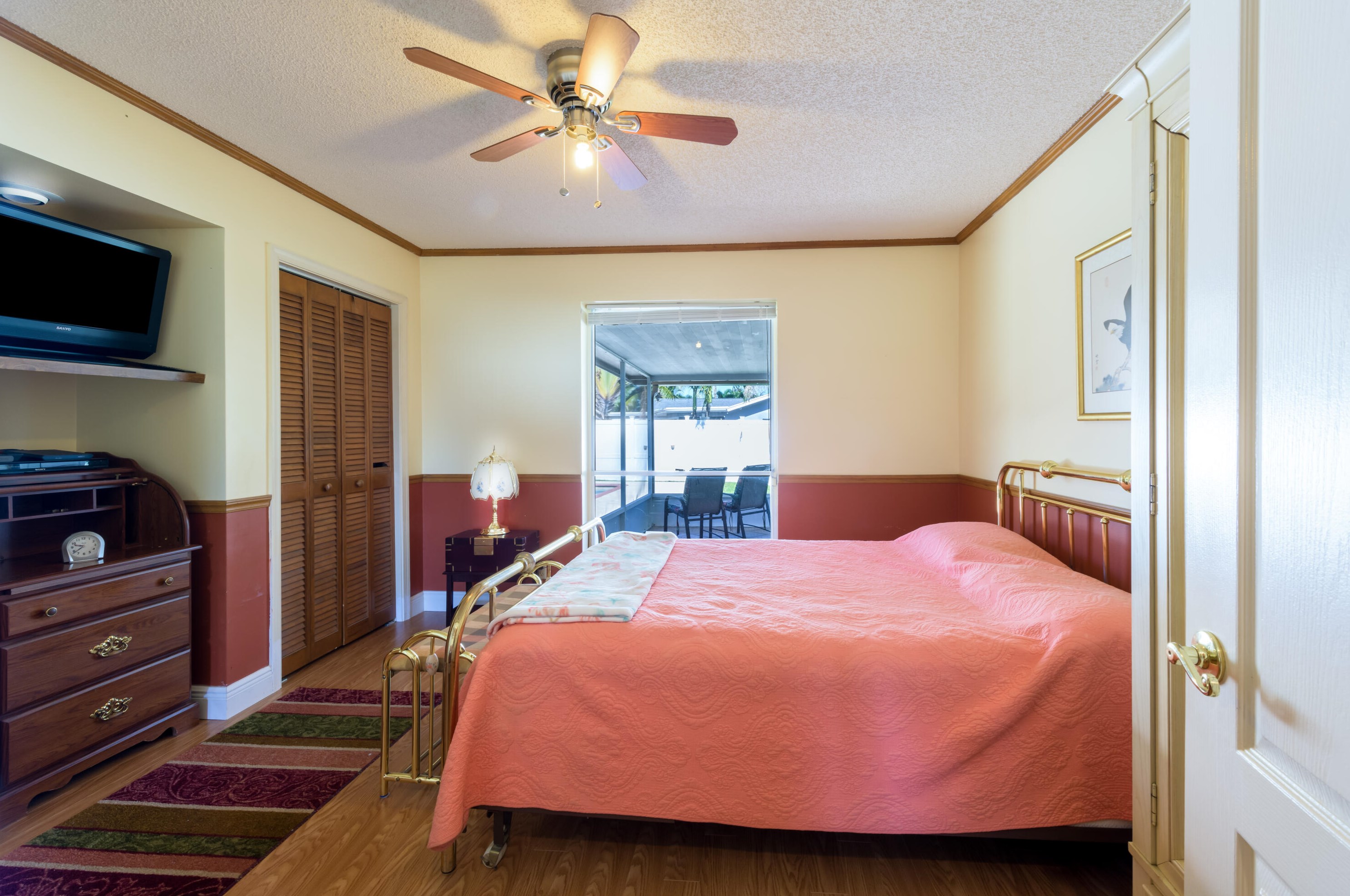 2 Cypress Rd, Lake Worth FL  33467-4814 exterior