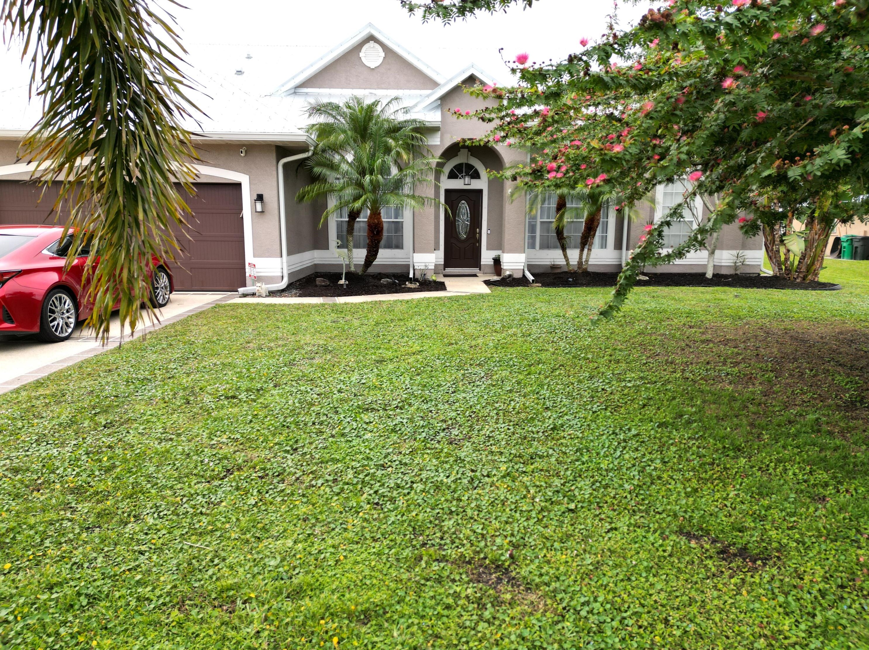 183 Caprona Ave, Fort Pierce, FL 34983-8450