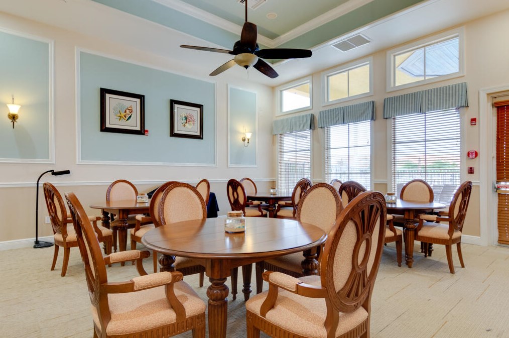 6425 Oxford Cir, Vero Beach FL  32966-7627 exterior