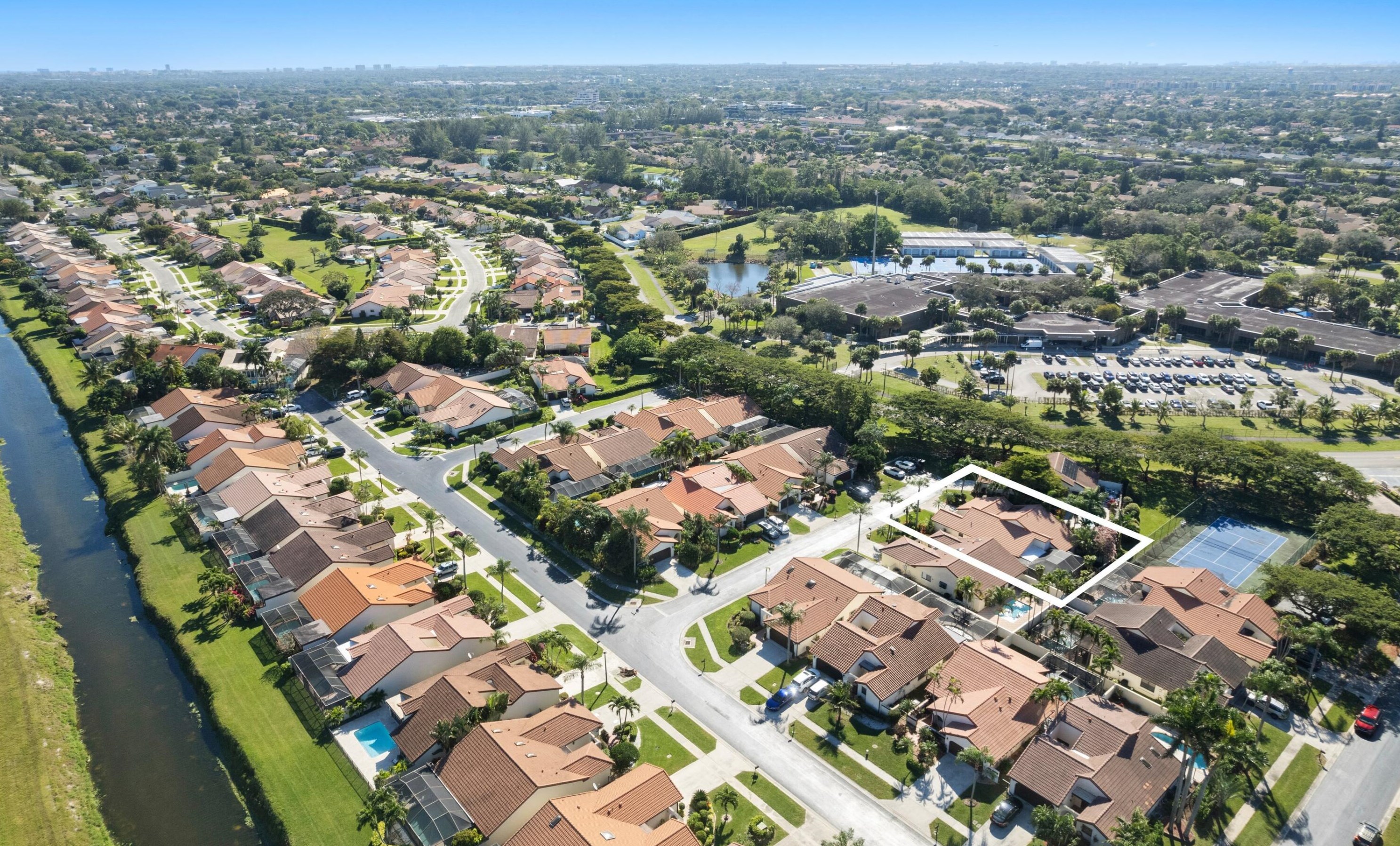 7810 Villa Nova Dr, Boca Raton, FL 33433