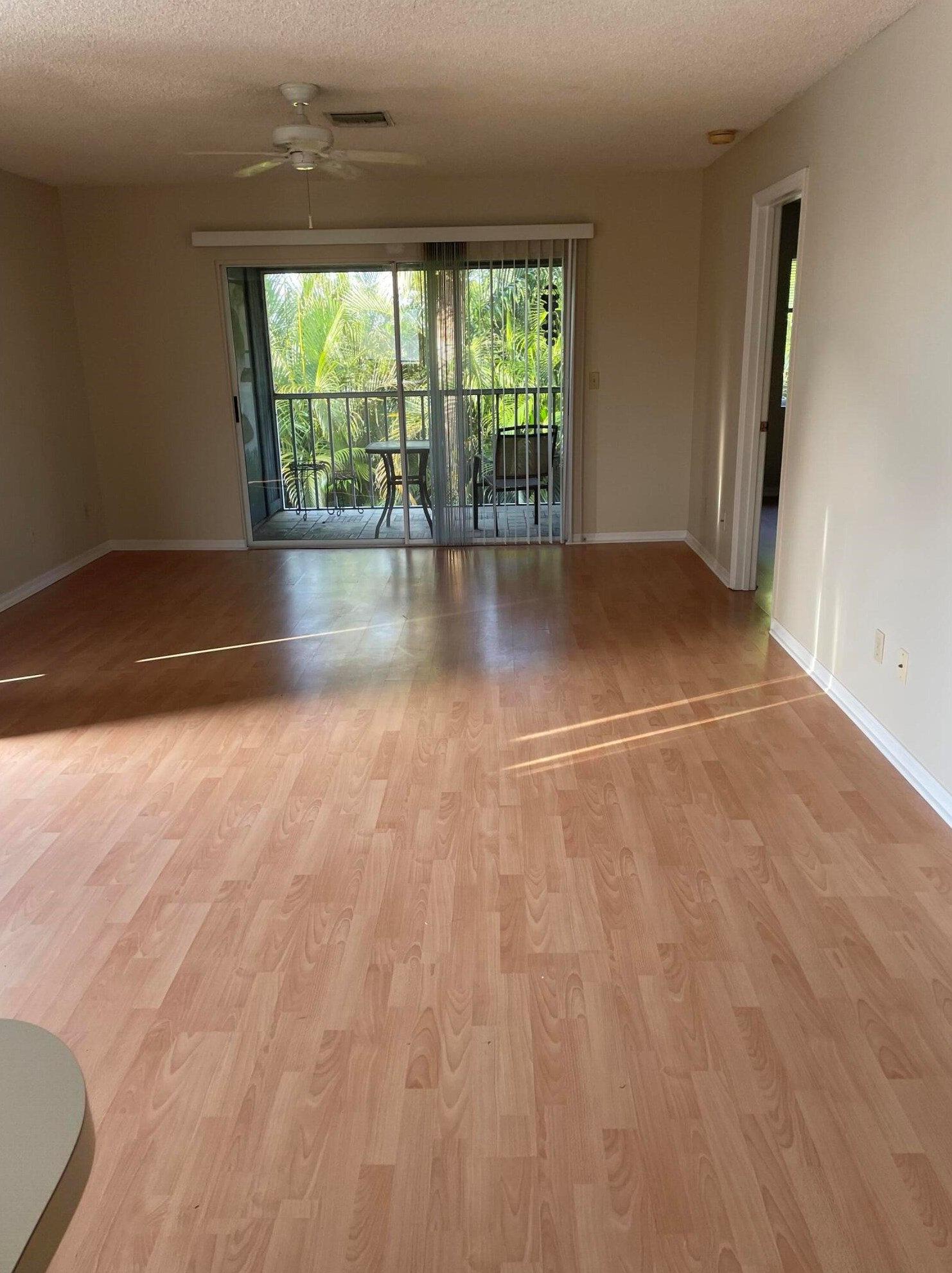 233 Village Dr, Fort Pierce, FL 34952-7708