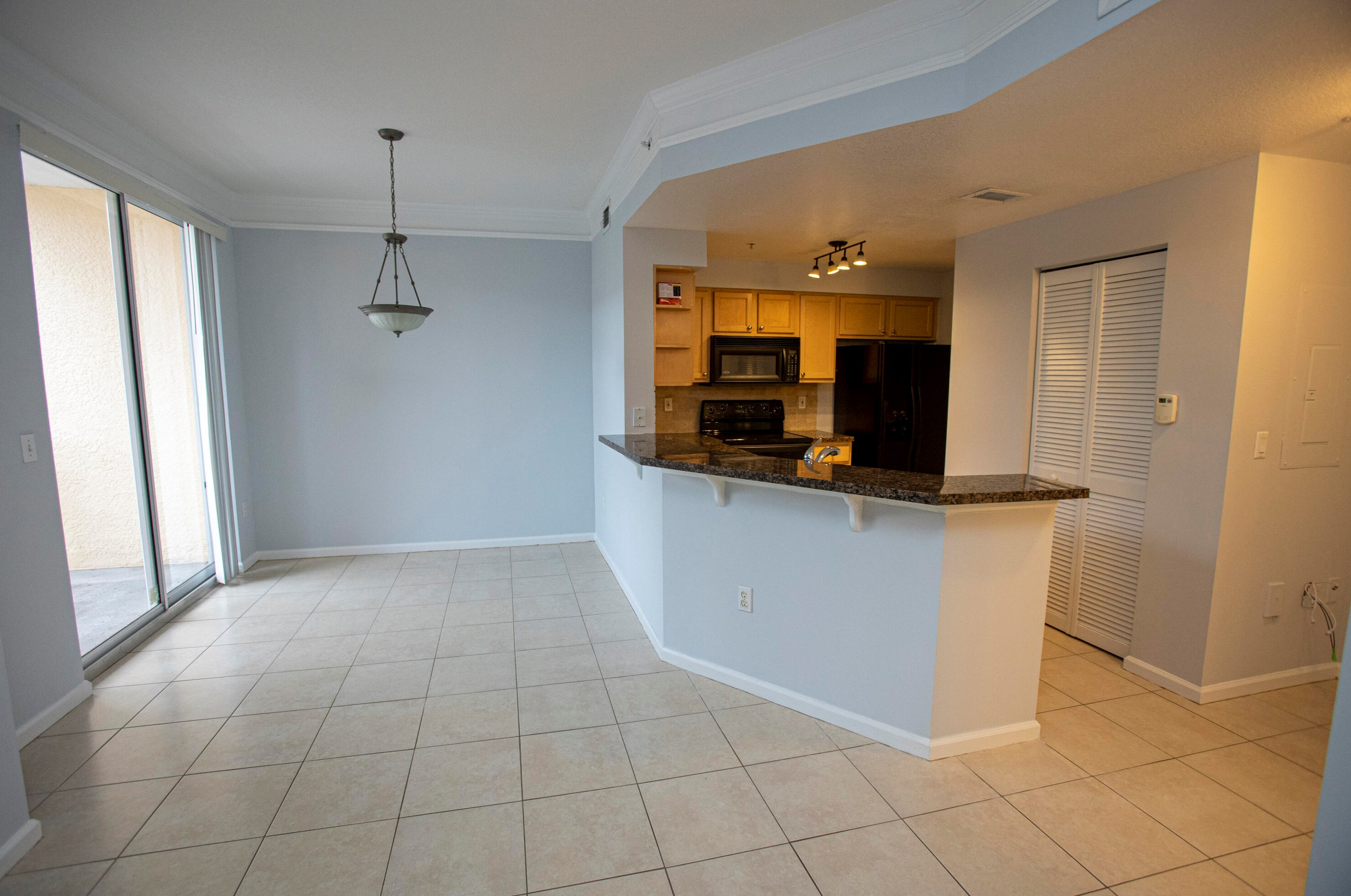 175 Galicia Way Apt 210, Jupiter, FL 33458
