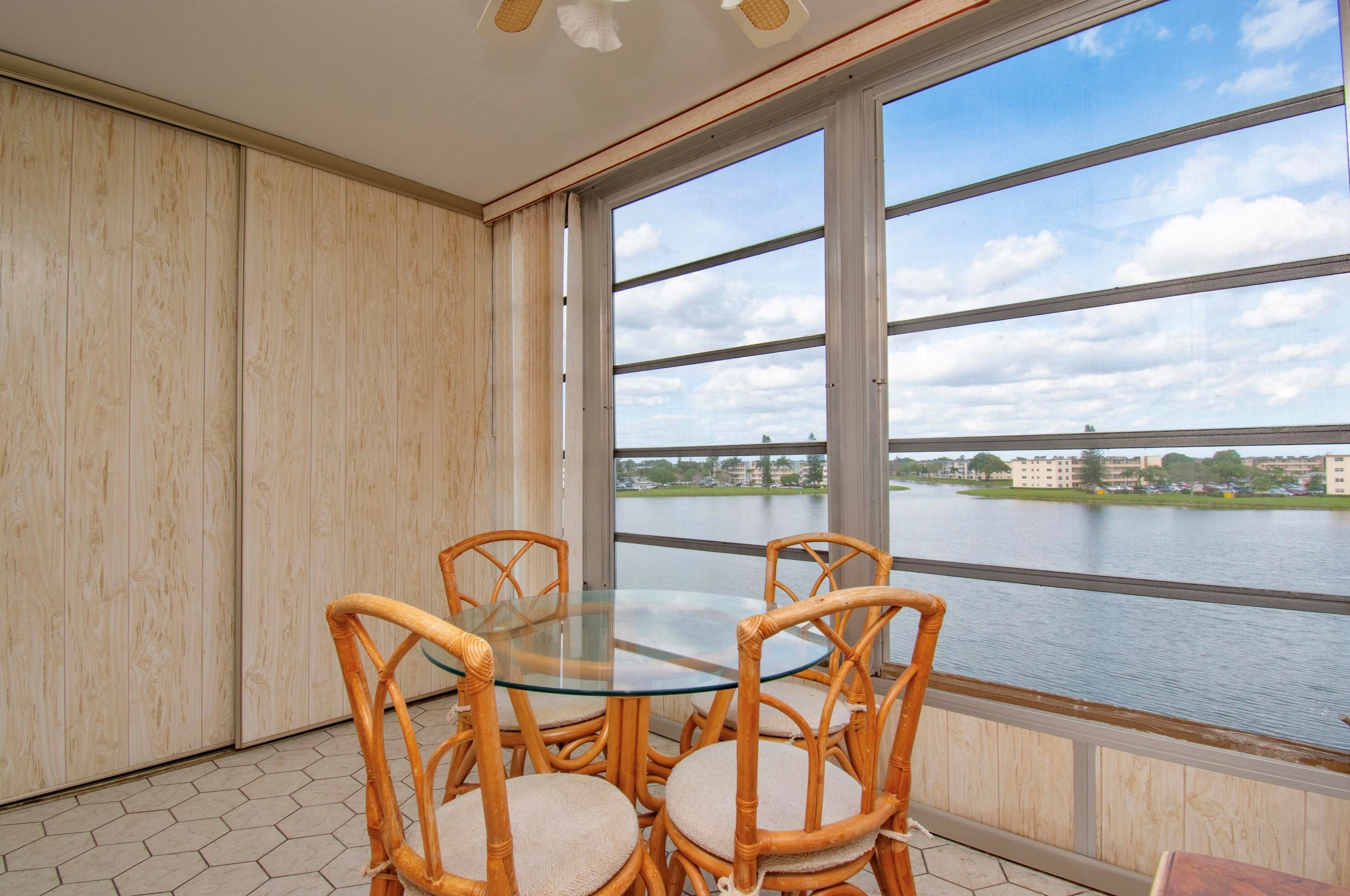 4023 Ainslie B, Boca Raton, FL 33434-2906