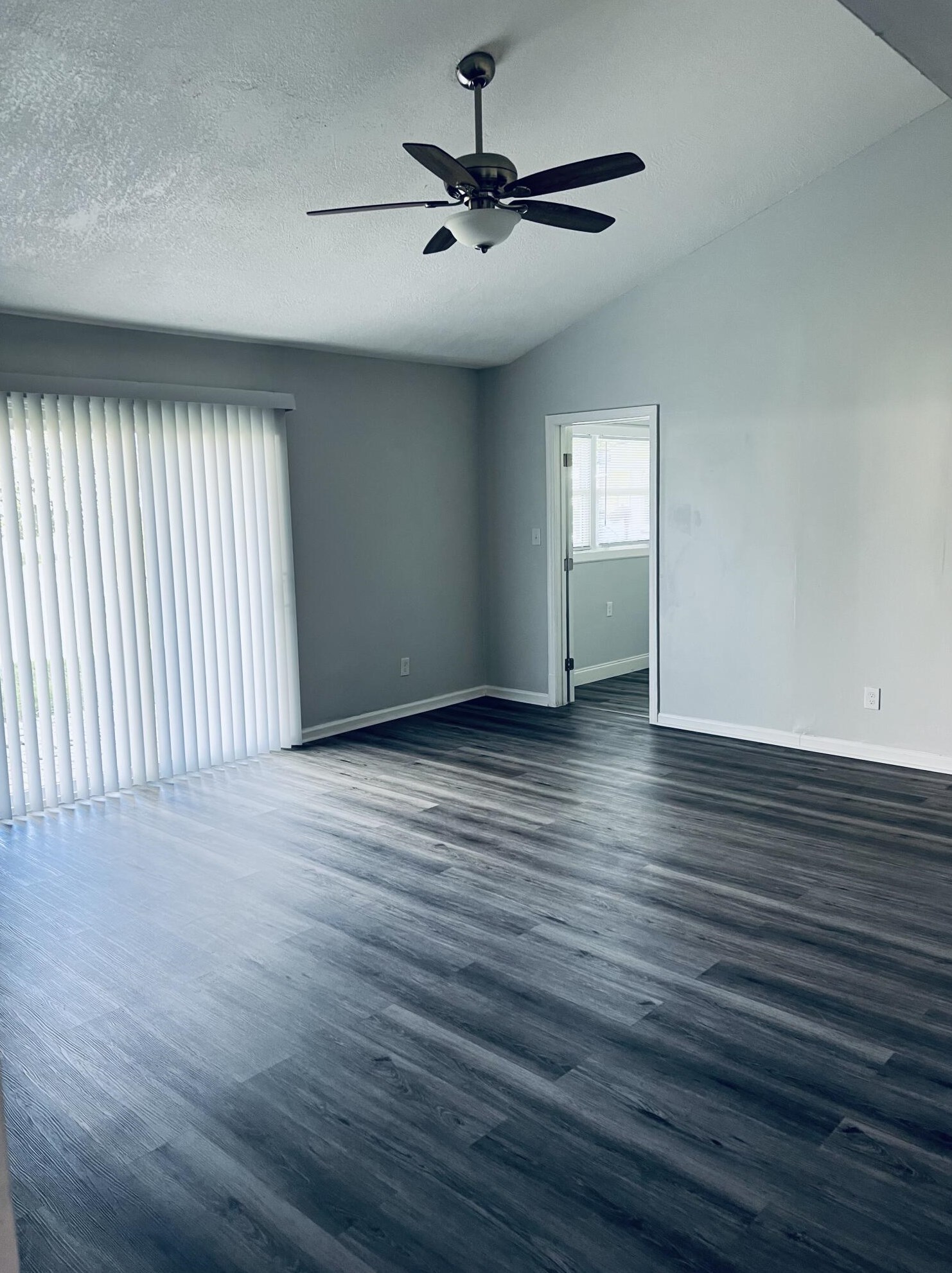 747 Prima Vista Blvd, Fort Pierce, FL 34952-2260