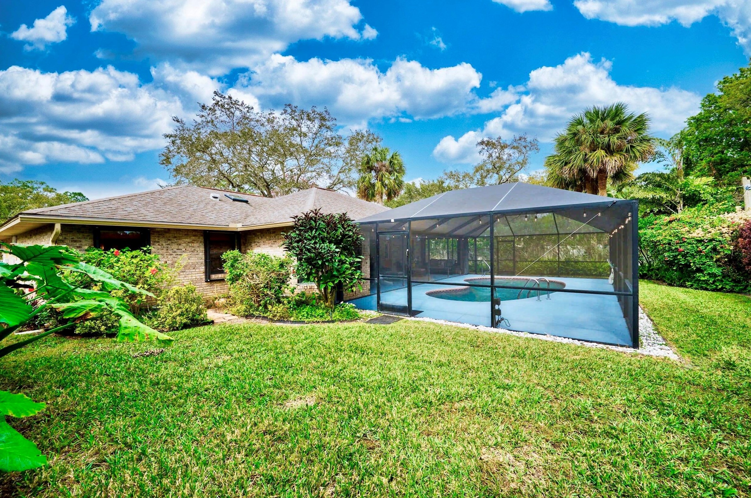 1674 Coral Reef St, Sebastian, FL 32958-6046