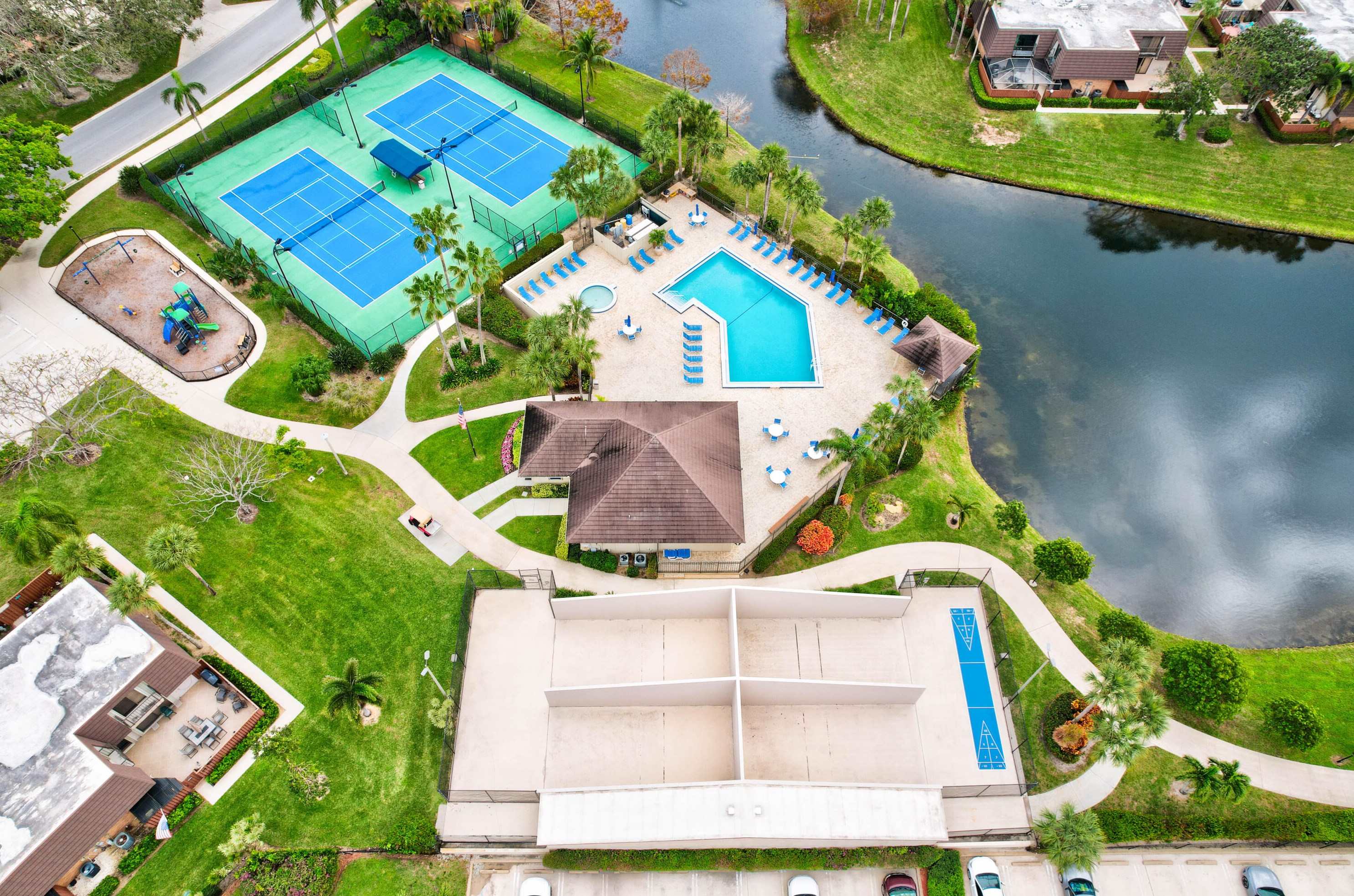 2330 23rd Ct, Jupiter FL  33477-9048 exterior