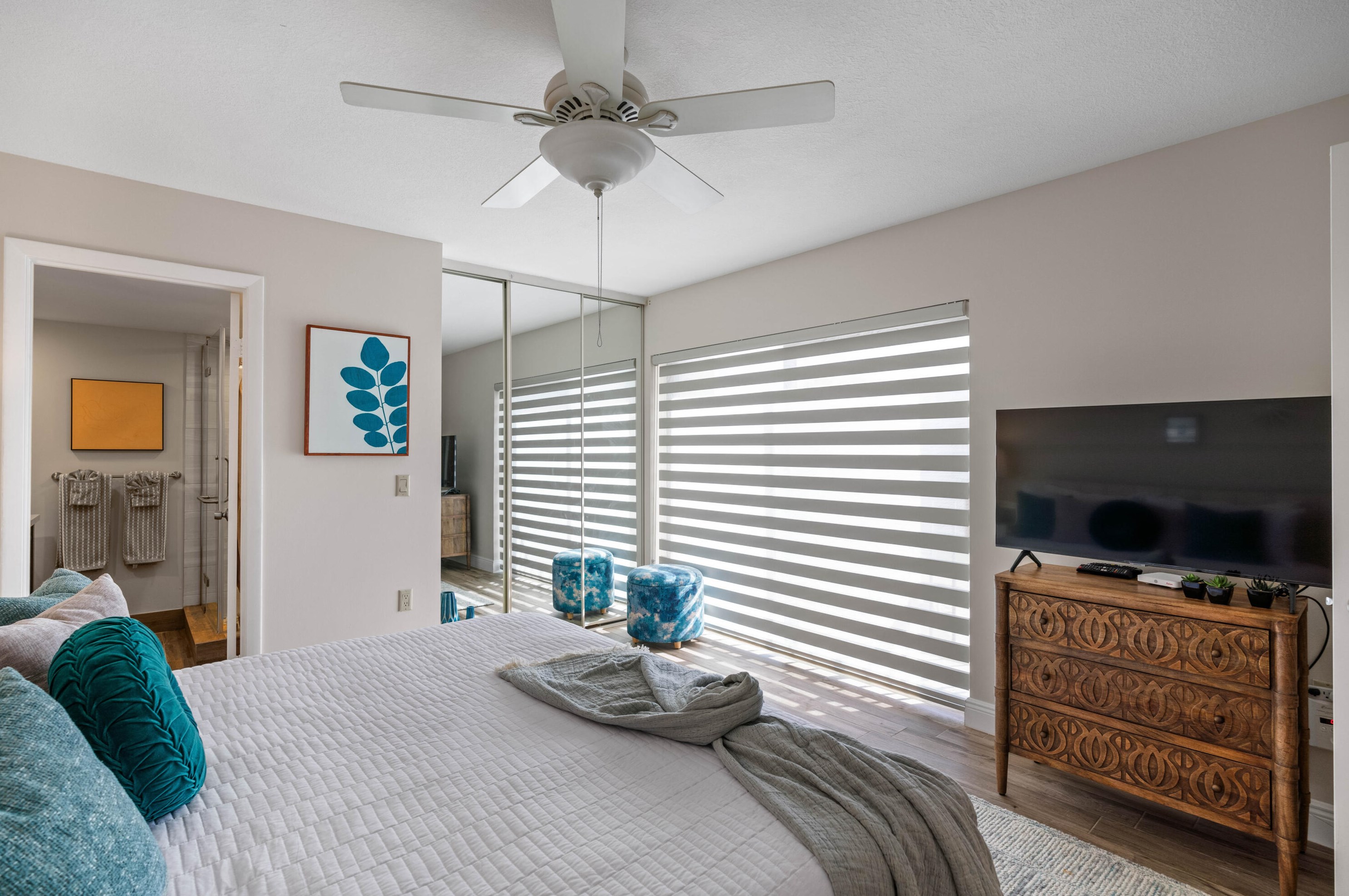 2330 23rd Ct, Jupiter FL  33477-9048 exterior