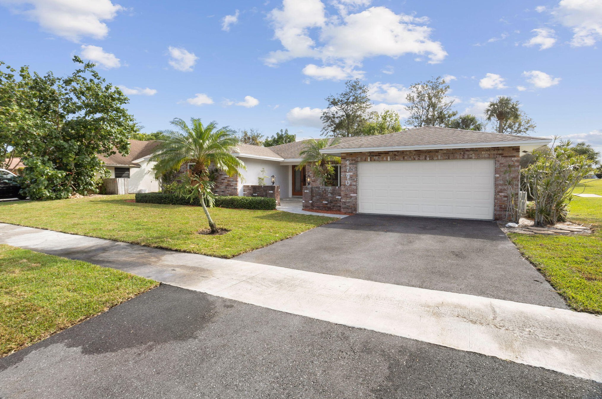 4790 Fox Hunt Trl, Boca Raton, FL 33487-2117