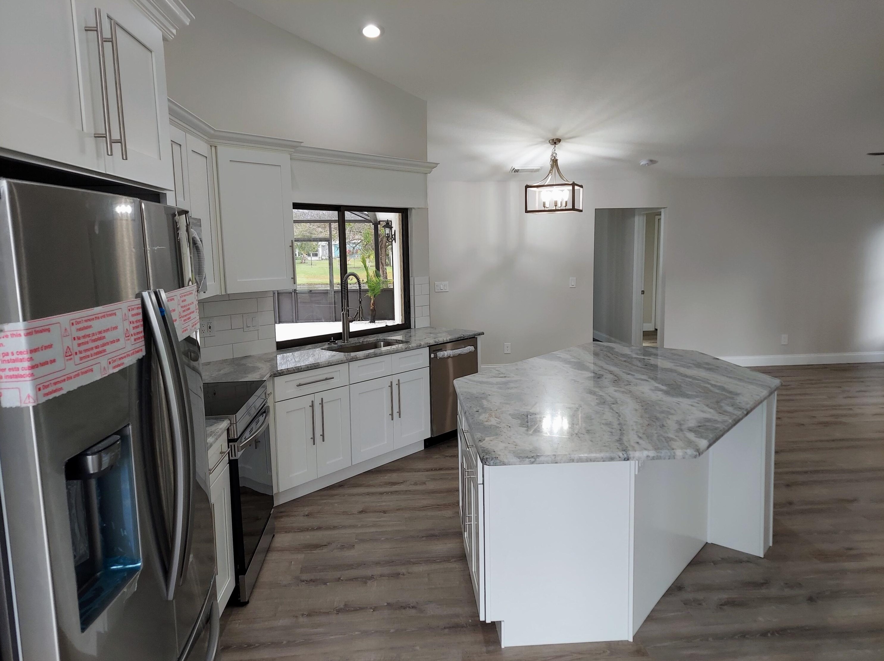 2111 Se Bowie St, Fort Pierce, FL 34952