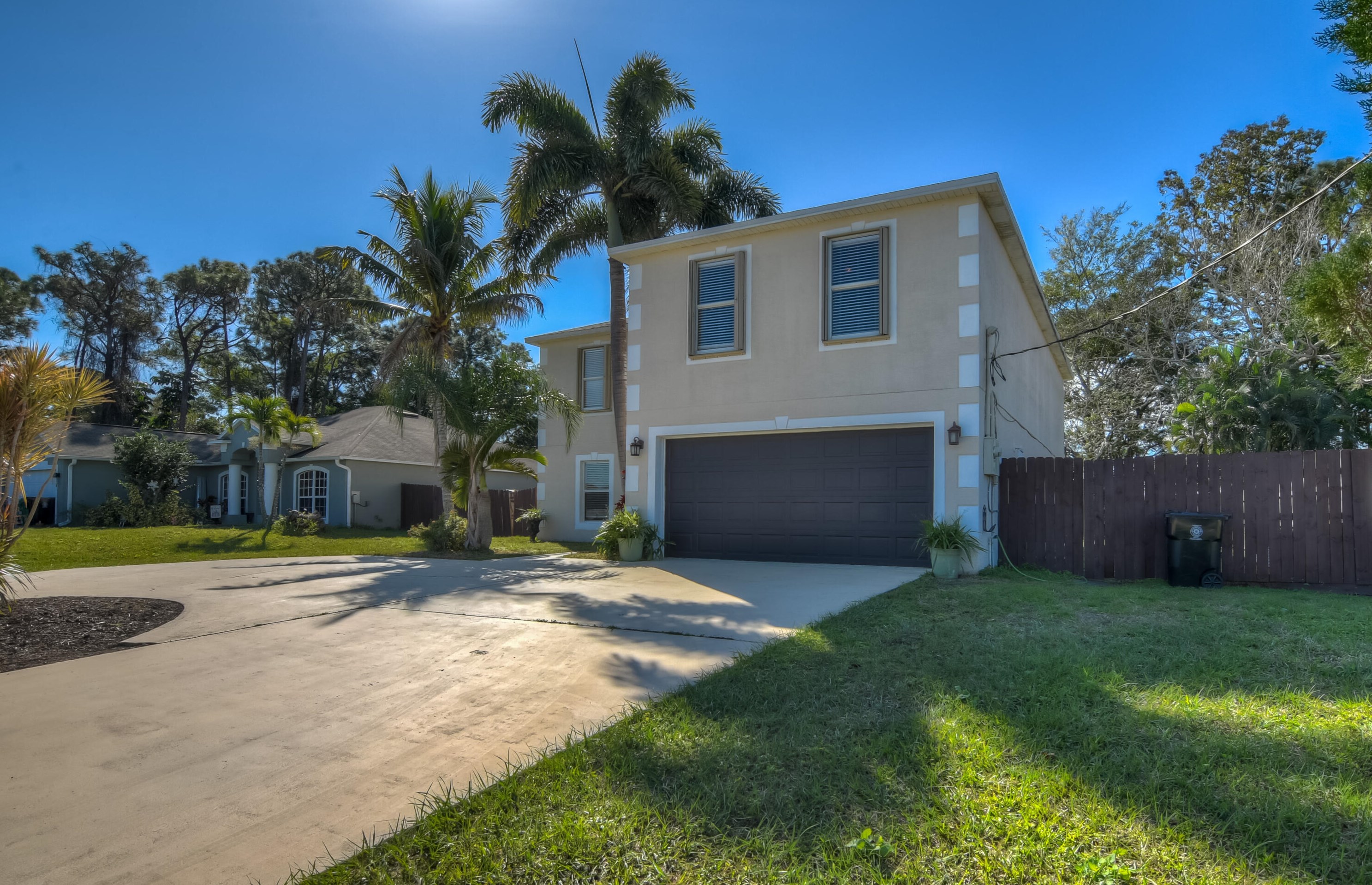 820 Se Sweetbay Ave, Fort Pierce, FL 34983